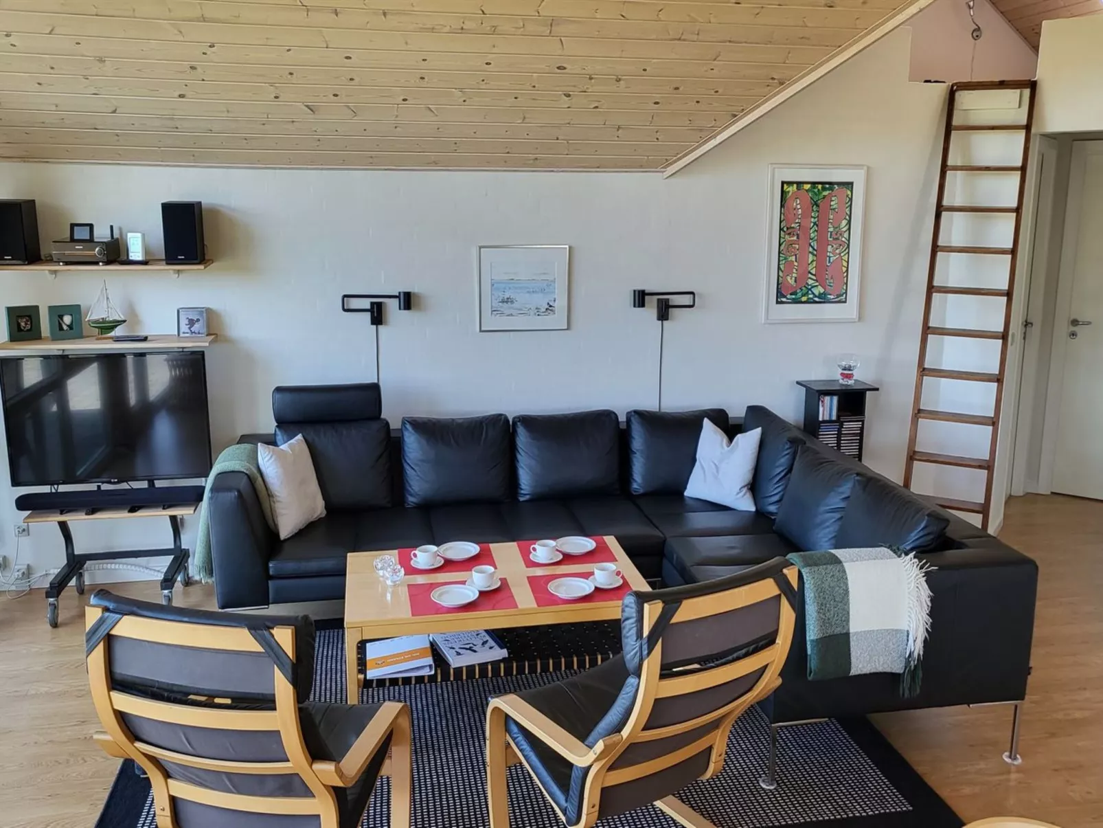 "Sigbritt" - 100m from the sea-Inside