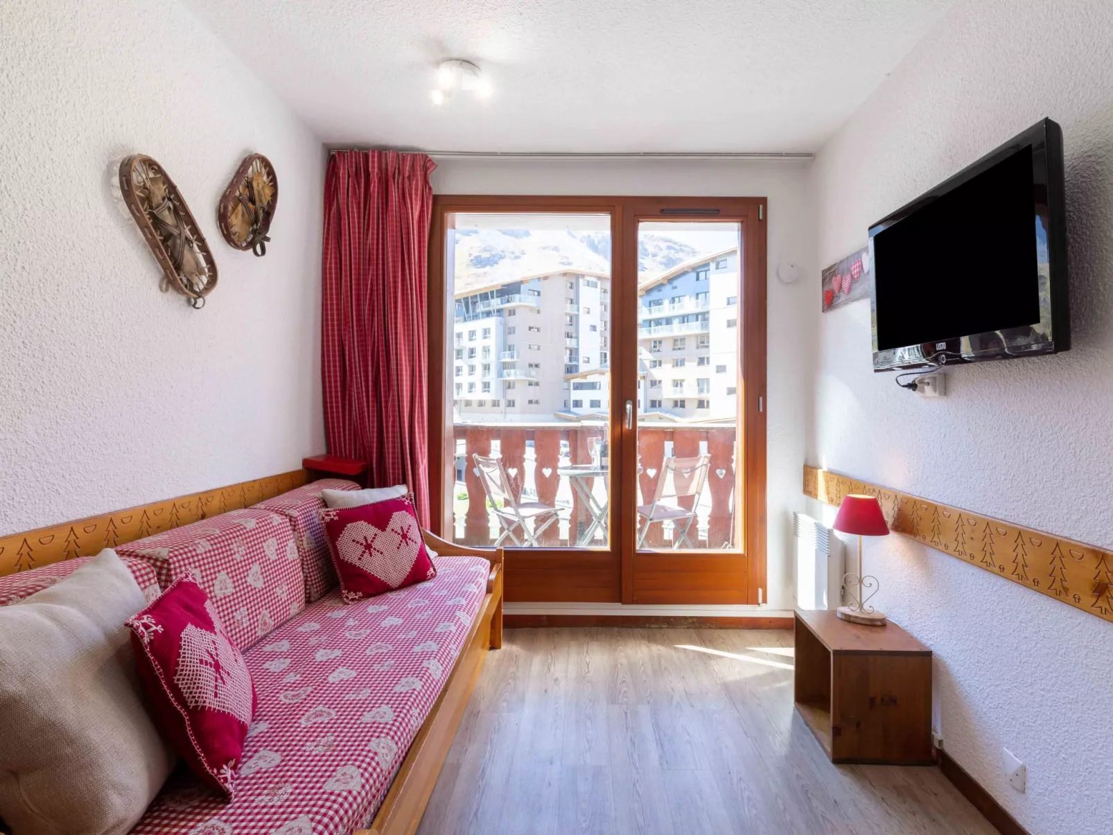 Chalet Club (Val Claret)-Inside