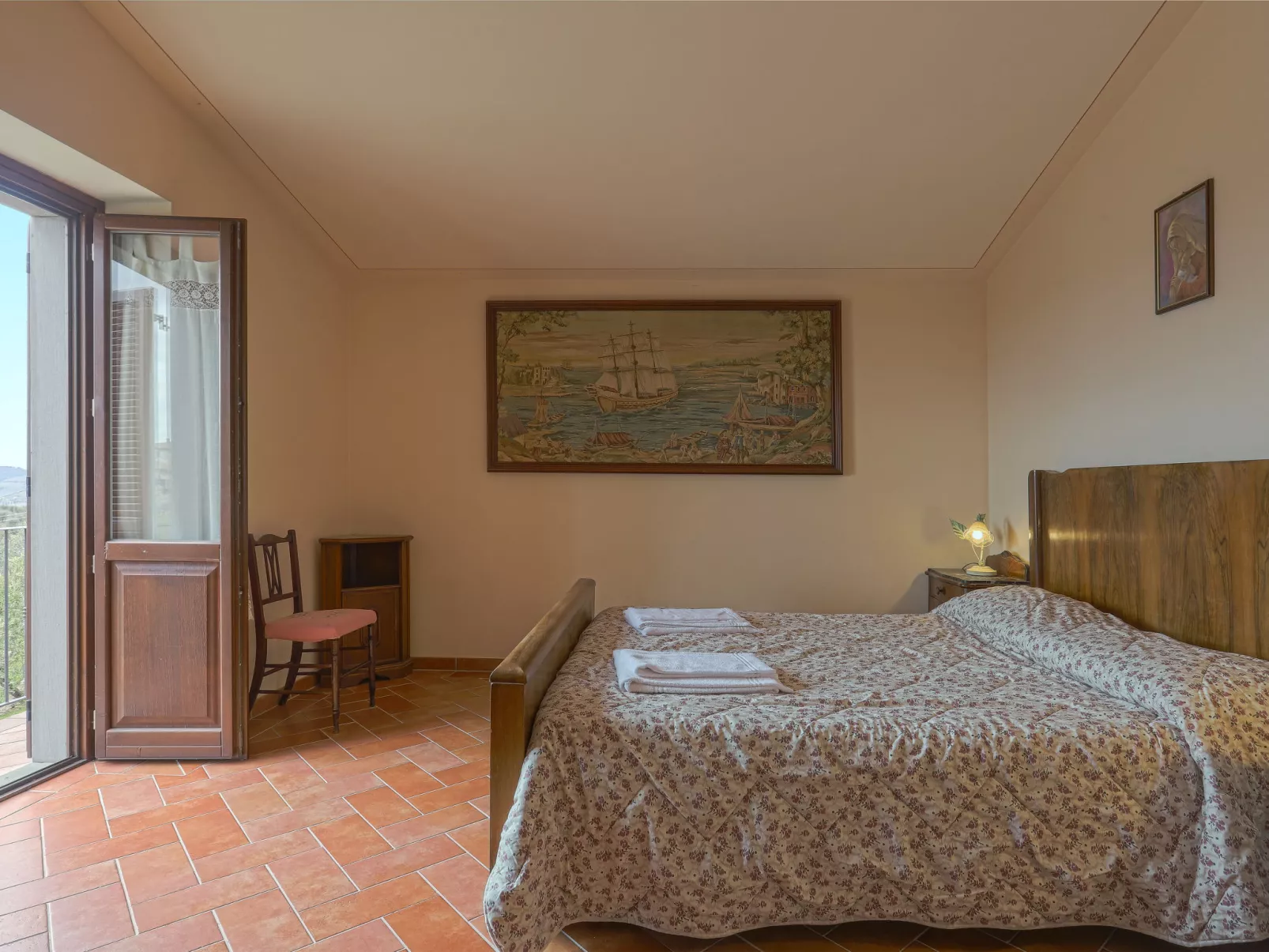 Montechioccioli-Inside