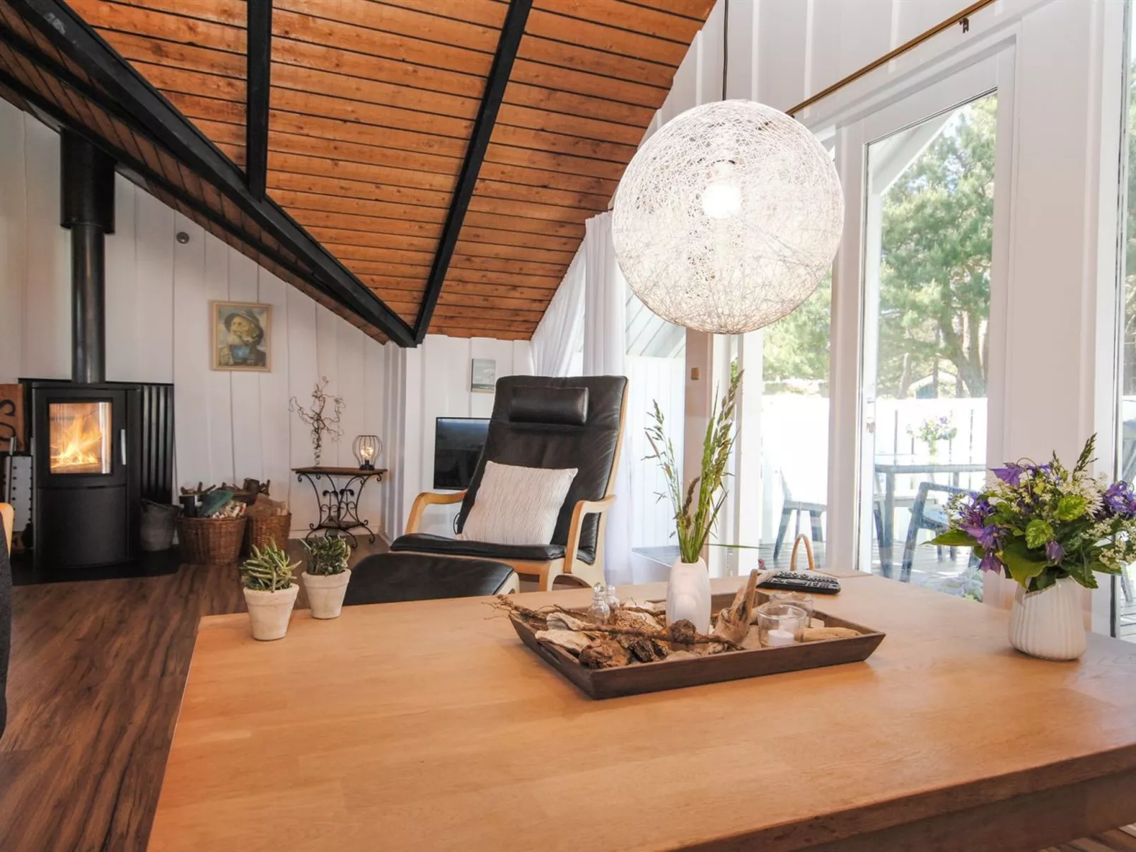 "Sakulf" - 600m from the sea-Inside