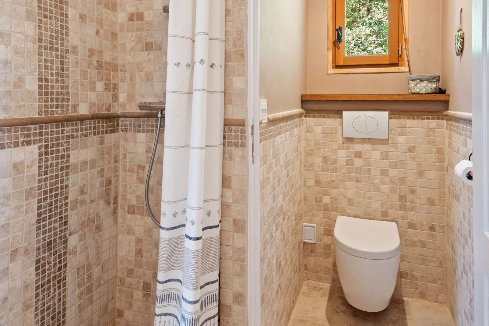 Villa Mopane-Bathroom