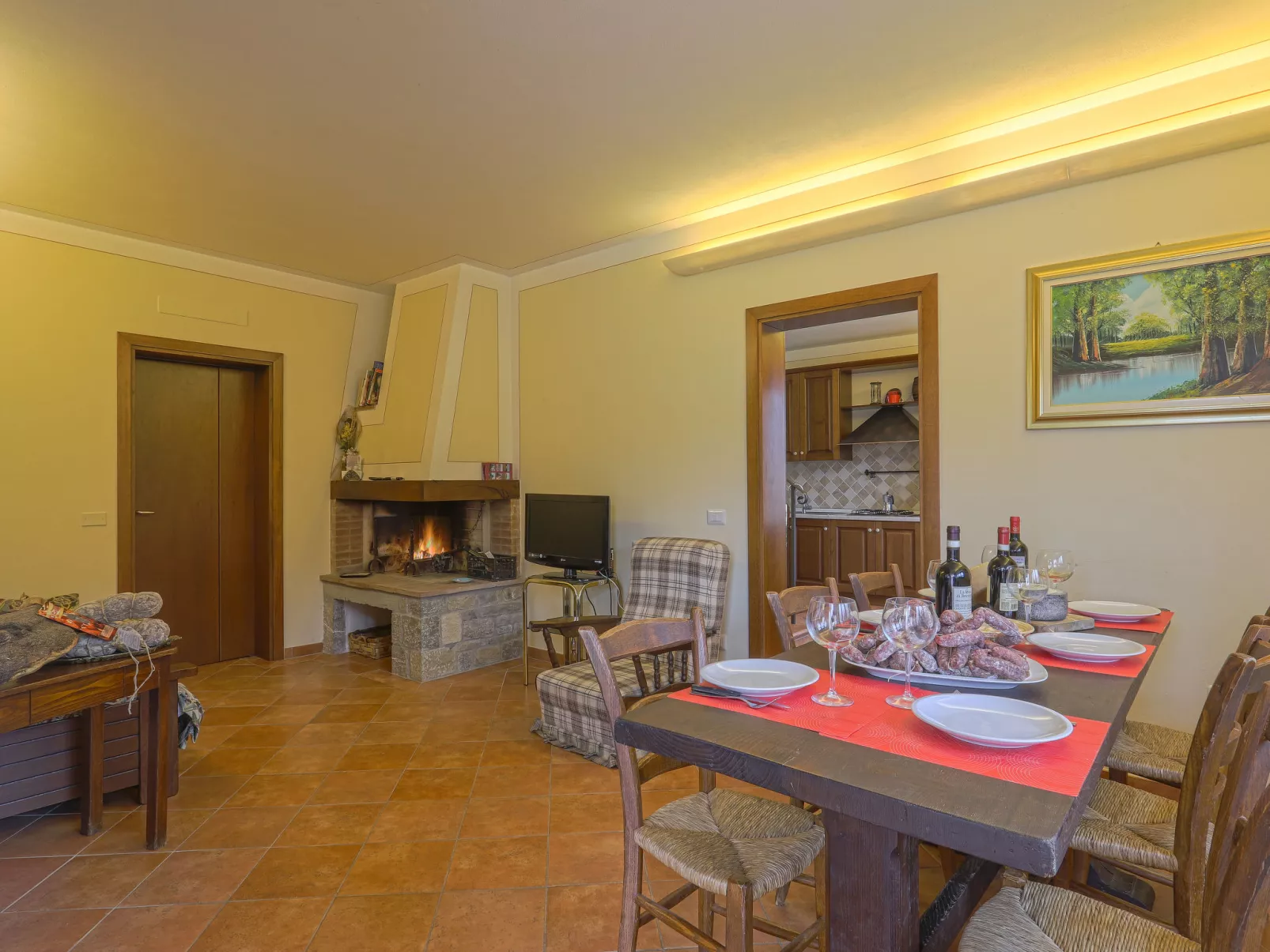 Montechioccioli-Inside