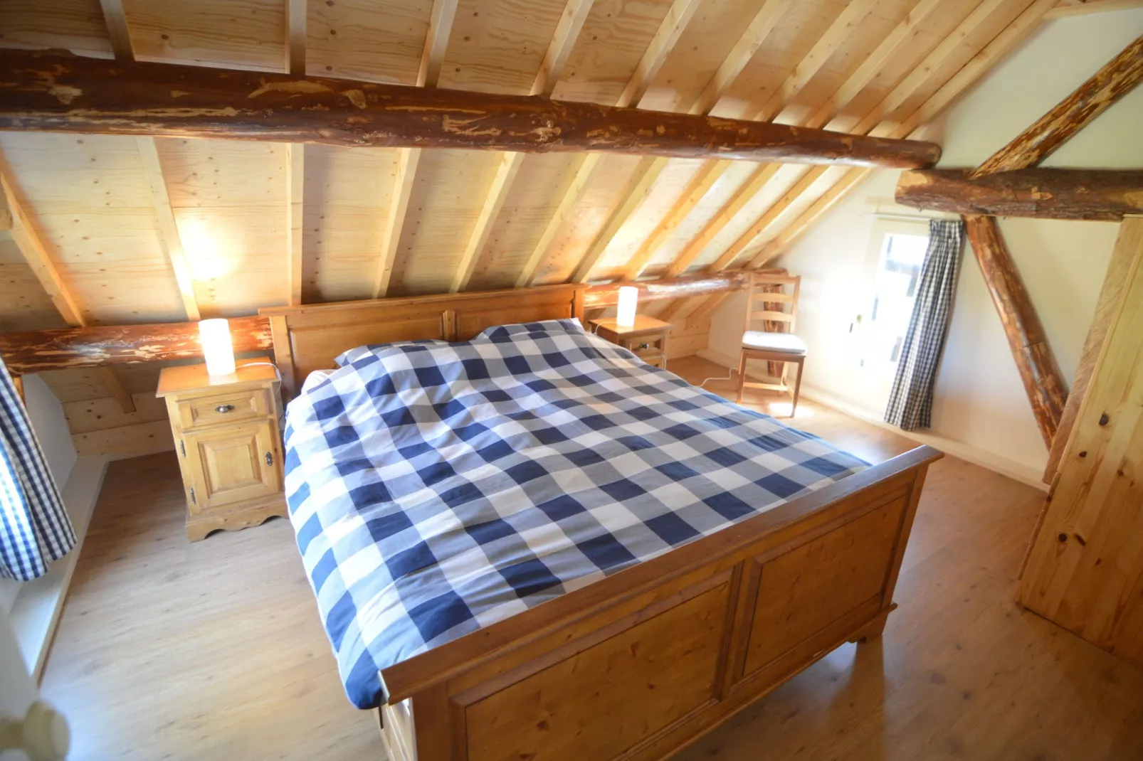 Het Biesbosch huisje-Schlafzimmer