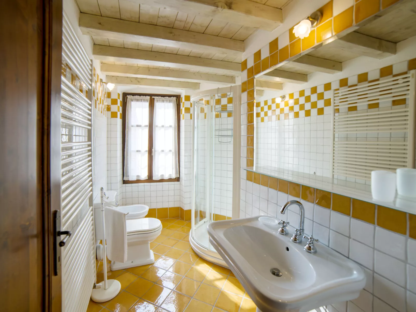 Borgo Alba Chiara-Inside