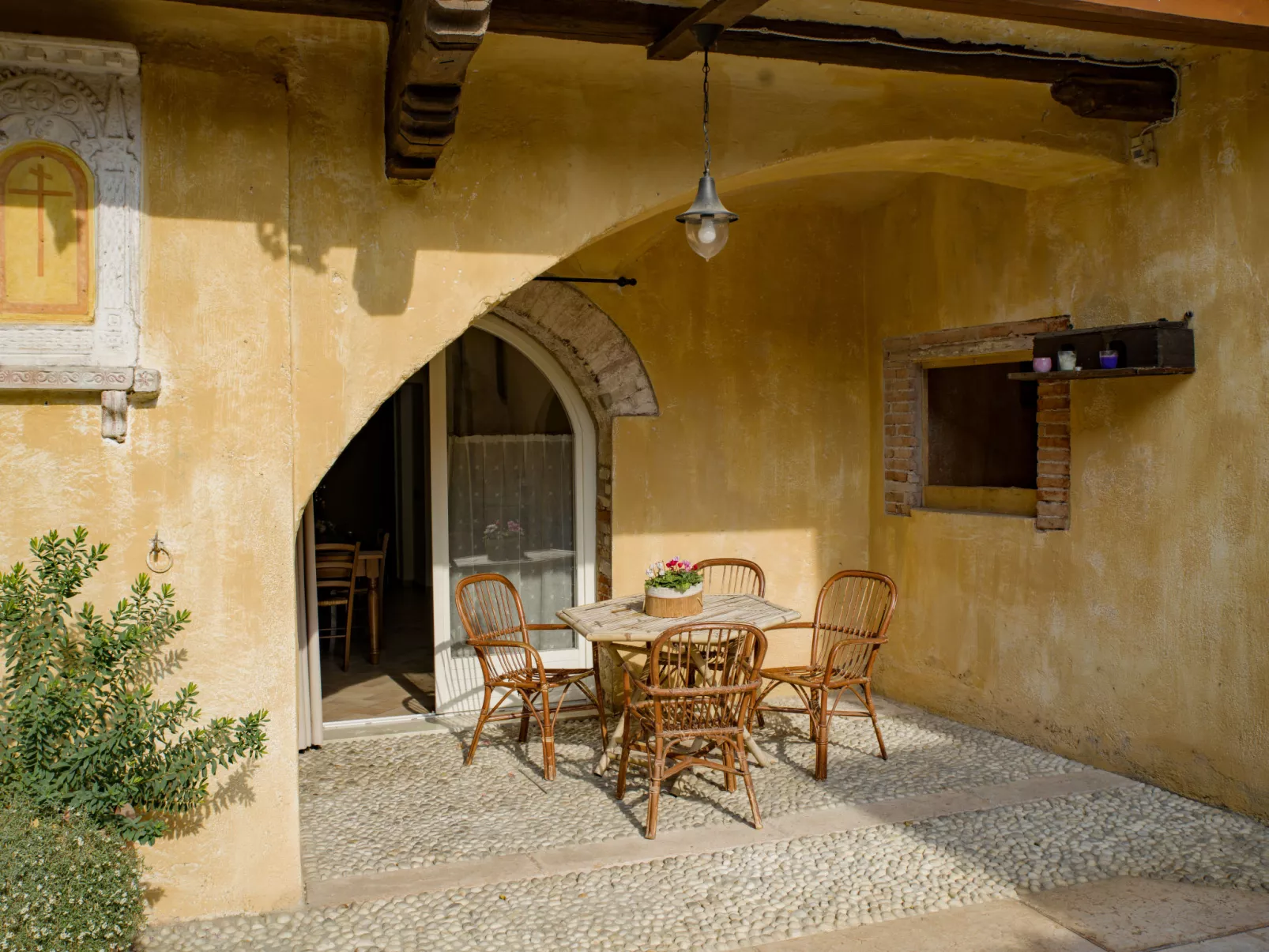 Borgo Alba Chiara-Inside