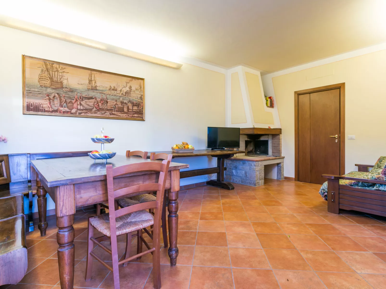 Montechioccioli-Inside