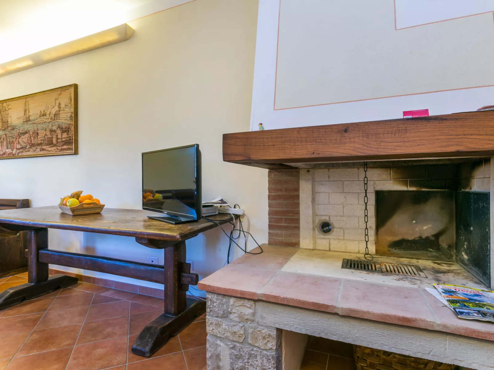 Montechioccioli-Inside