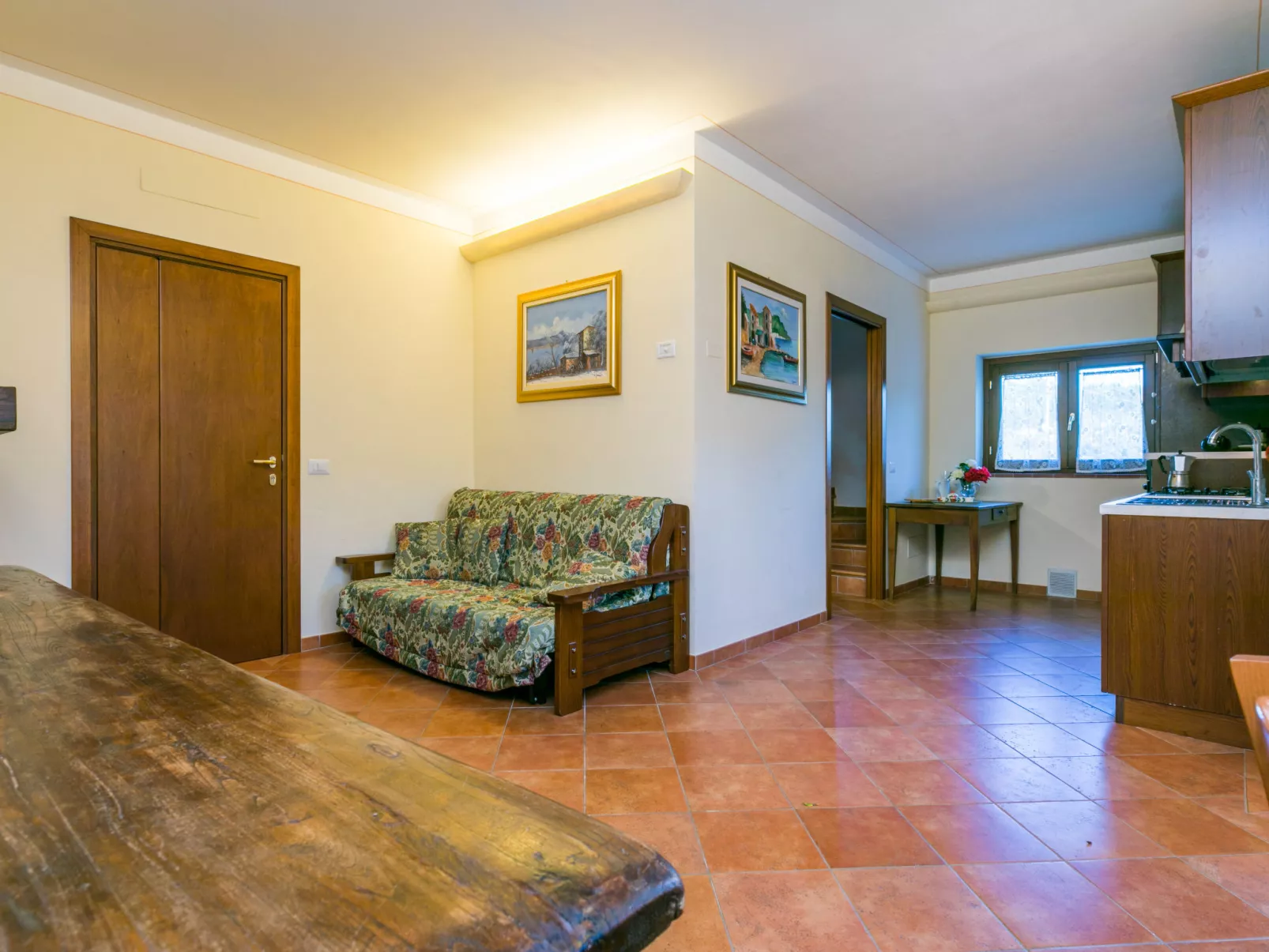 Montechioccioli-Inside
