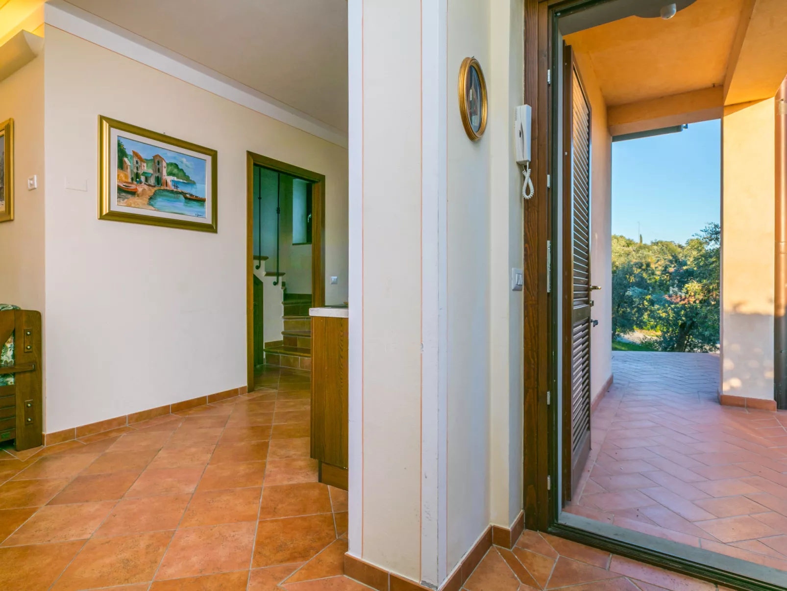 Montechioccioli-Inside