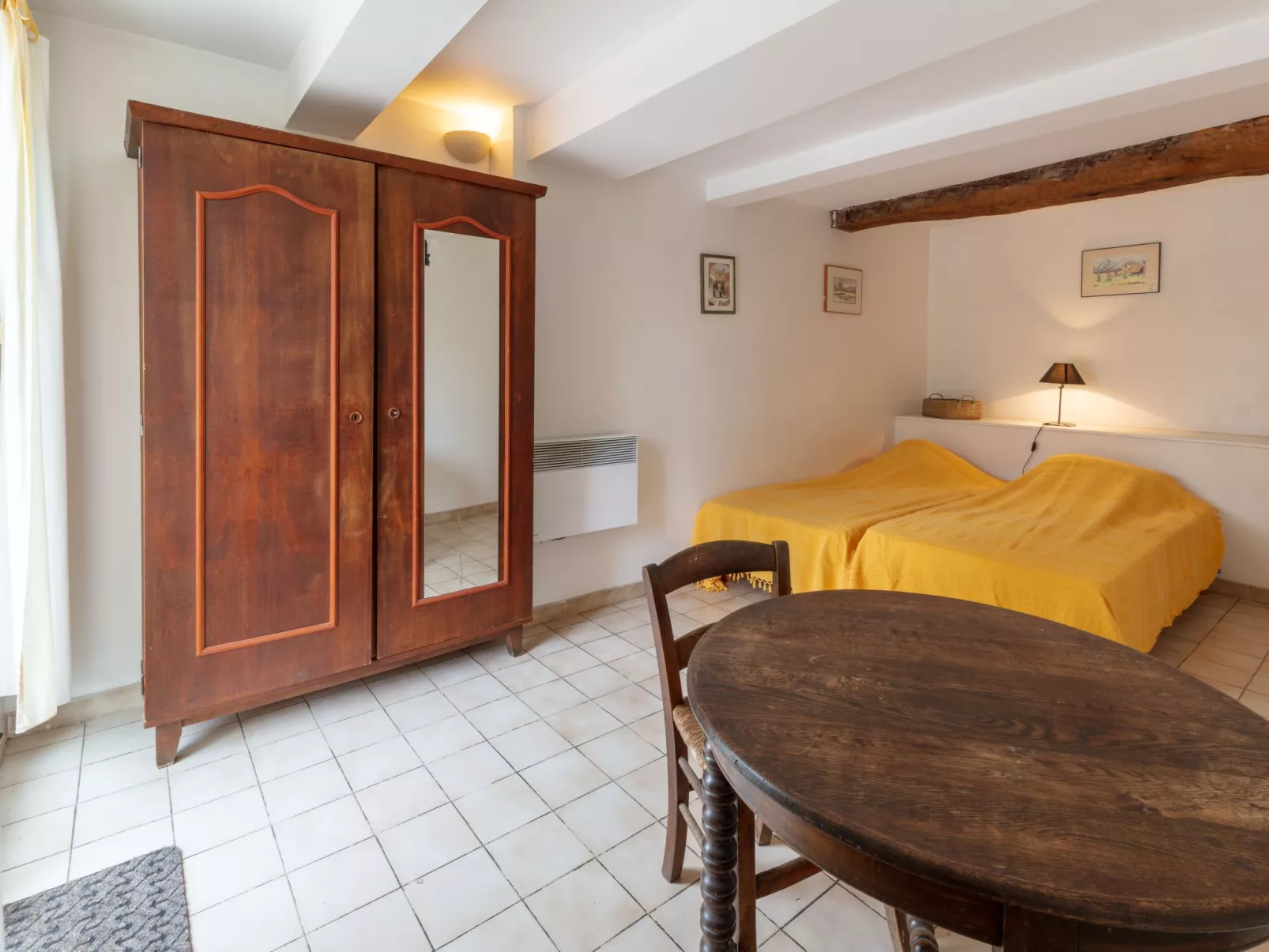 La Ferme-Inside