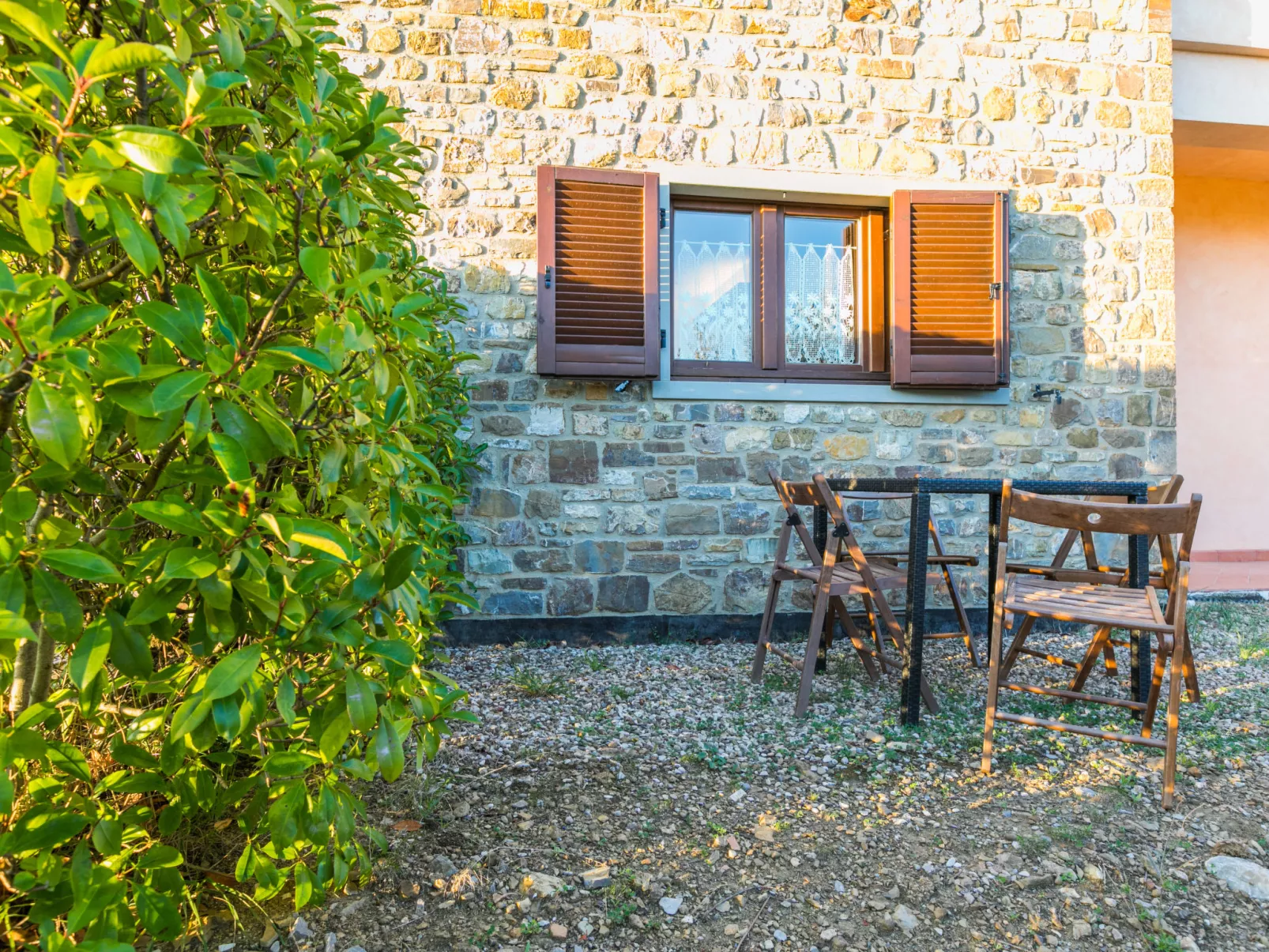 Montechioccioli-Outside