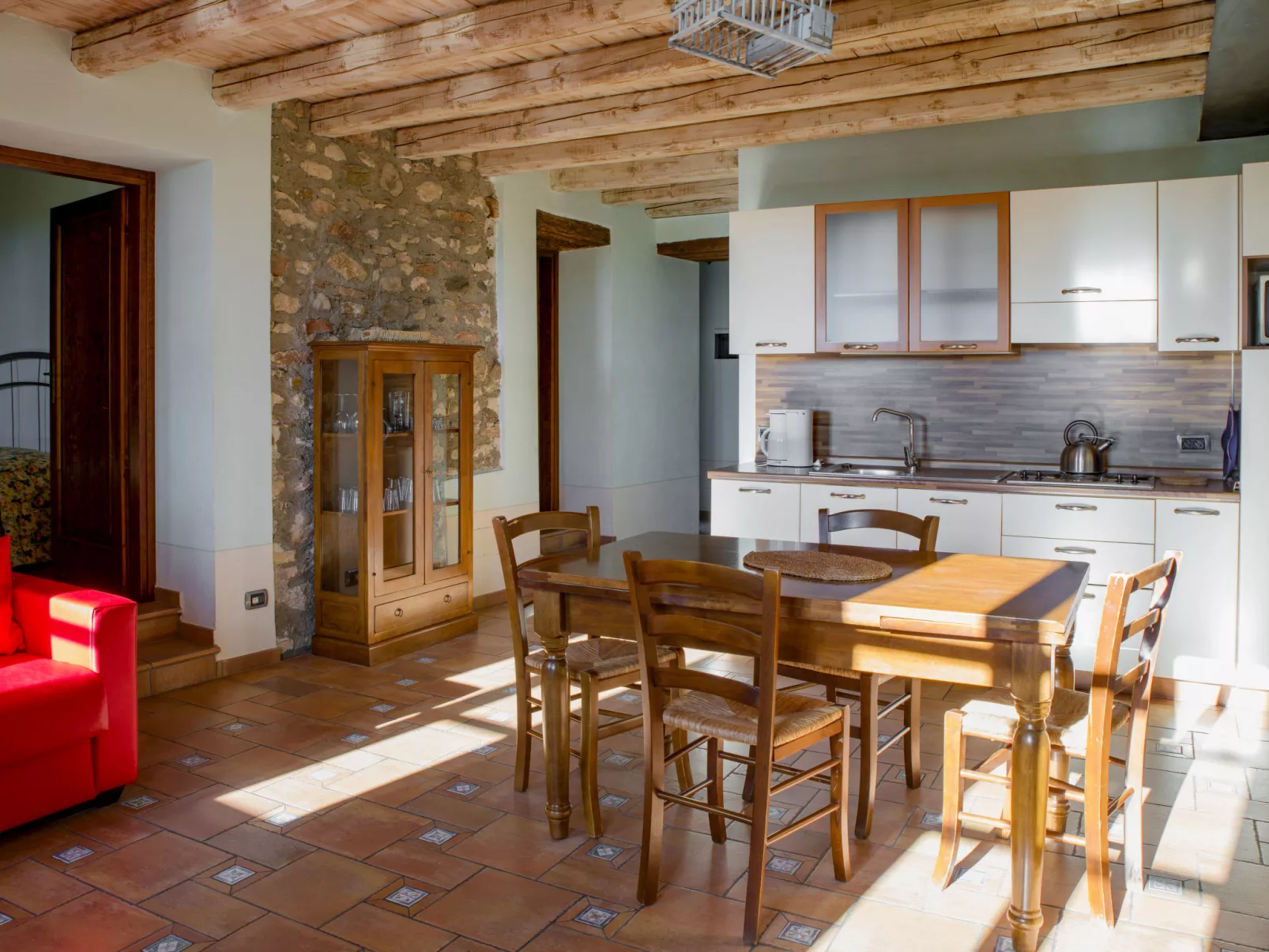 Borgo Alba Chiara-Drinnen
