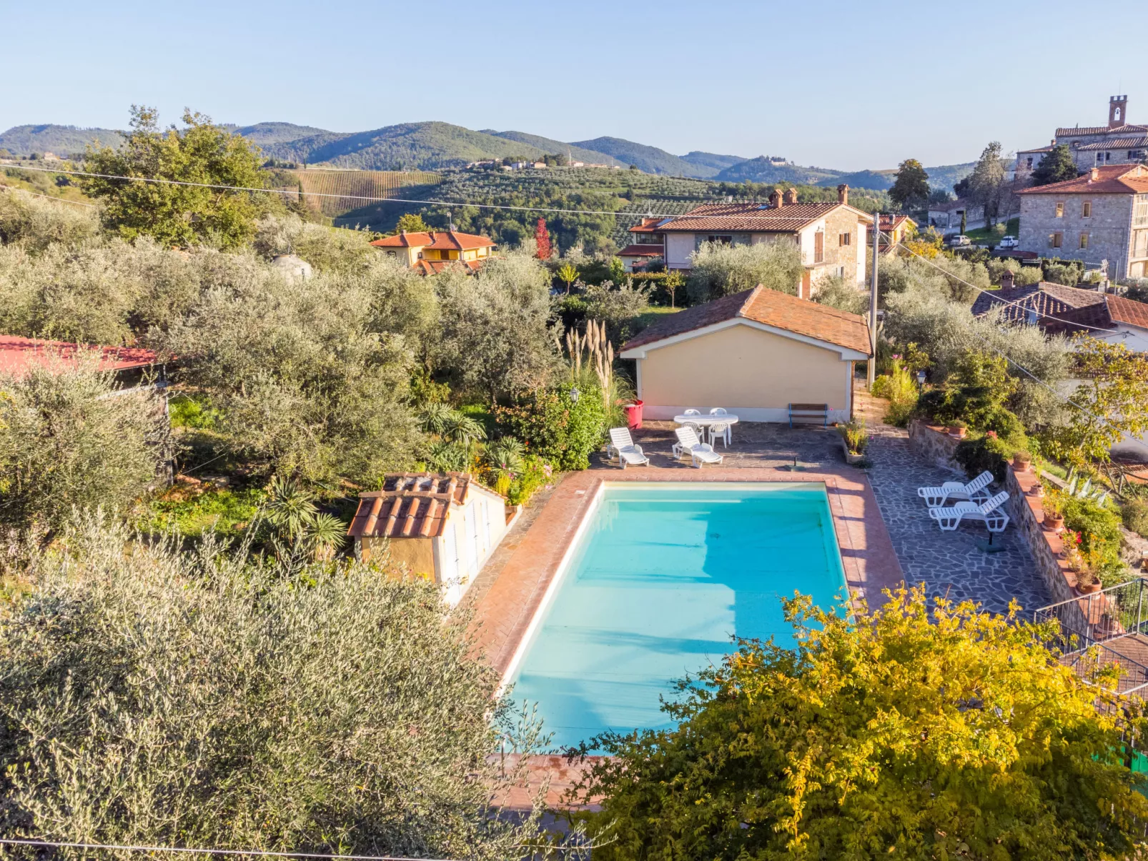 Montechioccioli-Outside