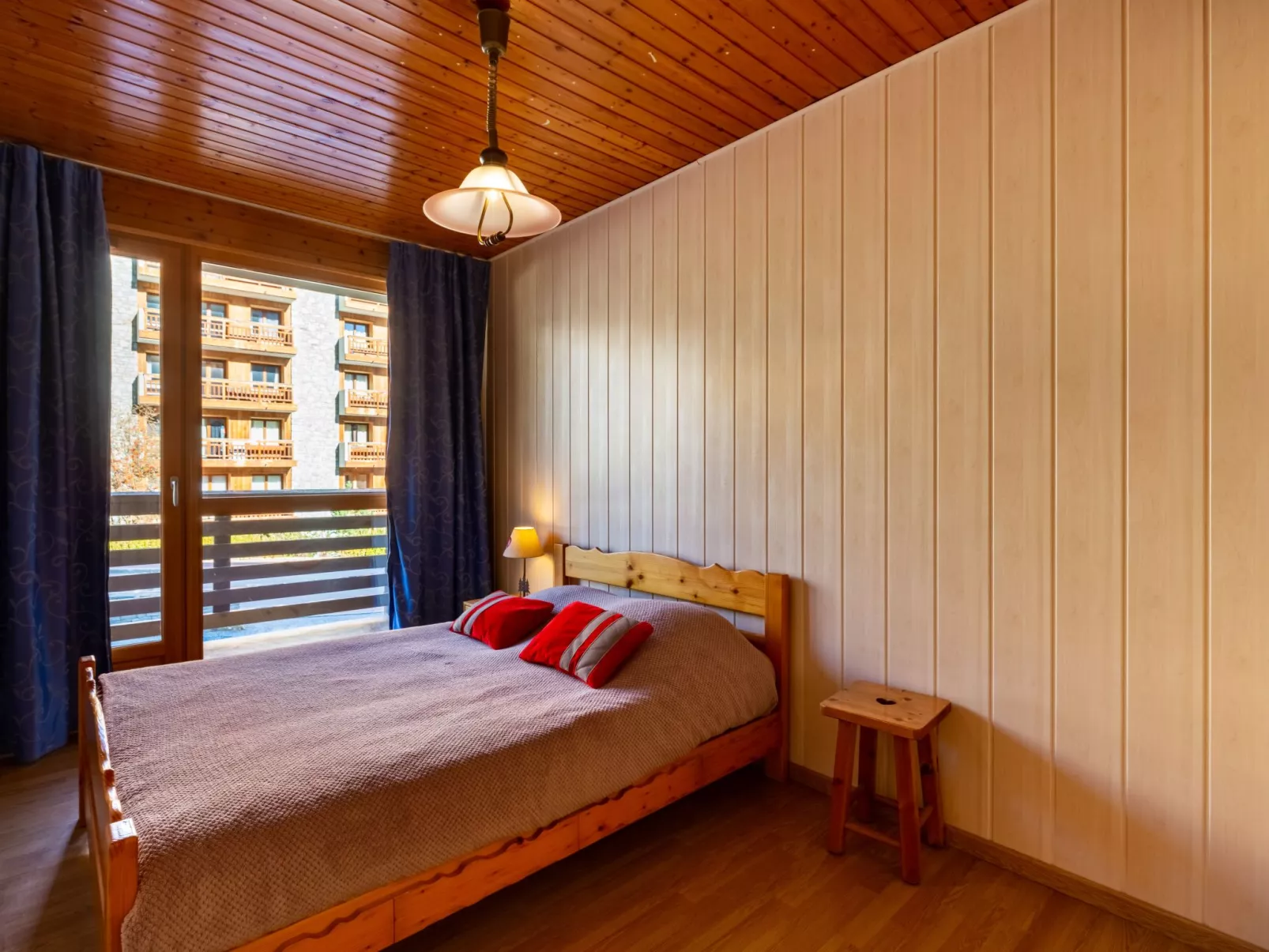 Super Tignes-Inside