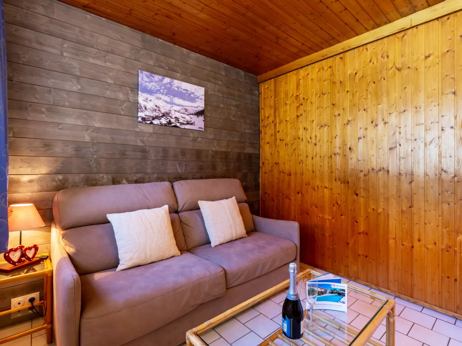 Super Tignes-Inside