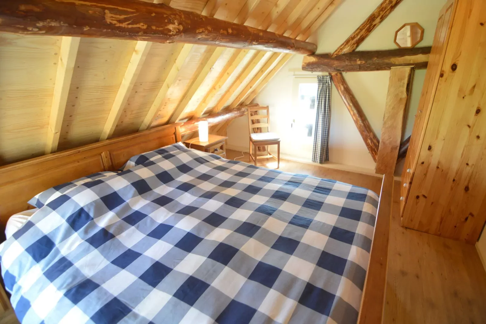 Het Biesbosch huisje-Schlafzimmer