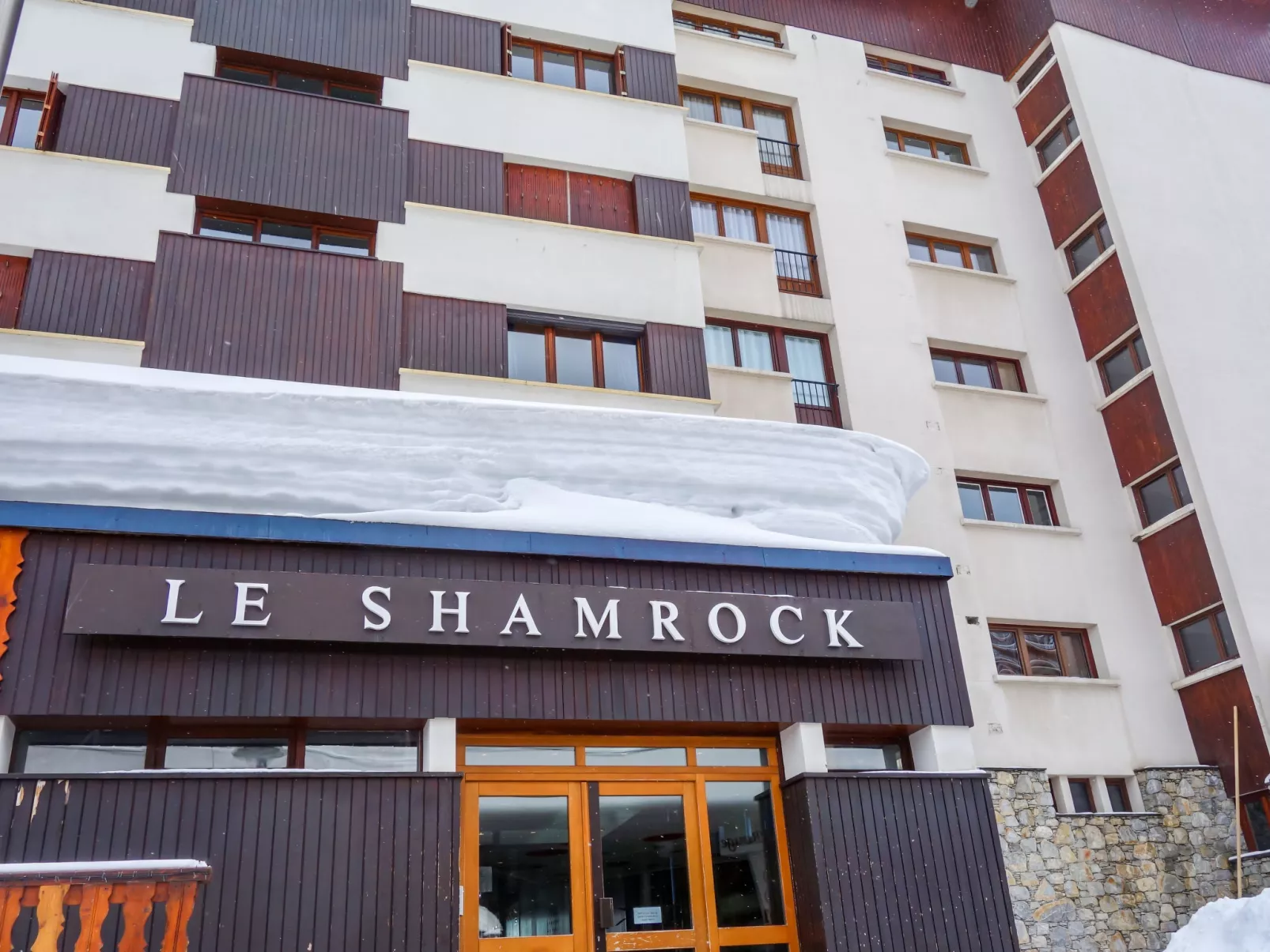 Le Shamrock (Le Lac)-Draußen