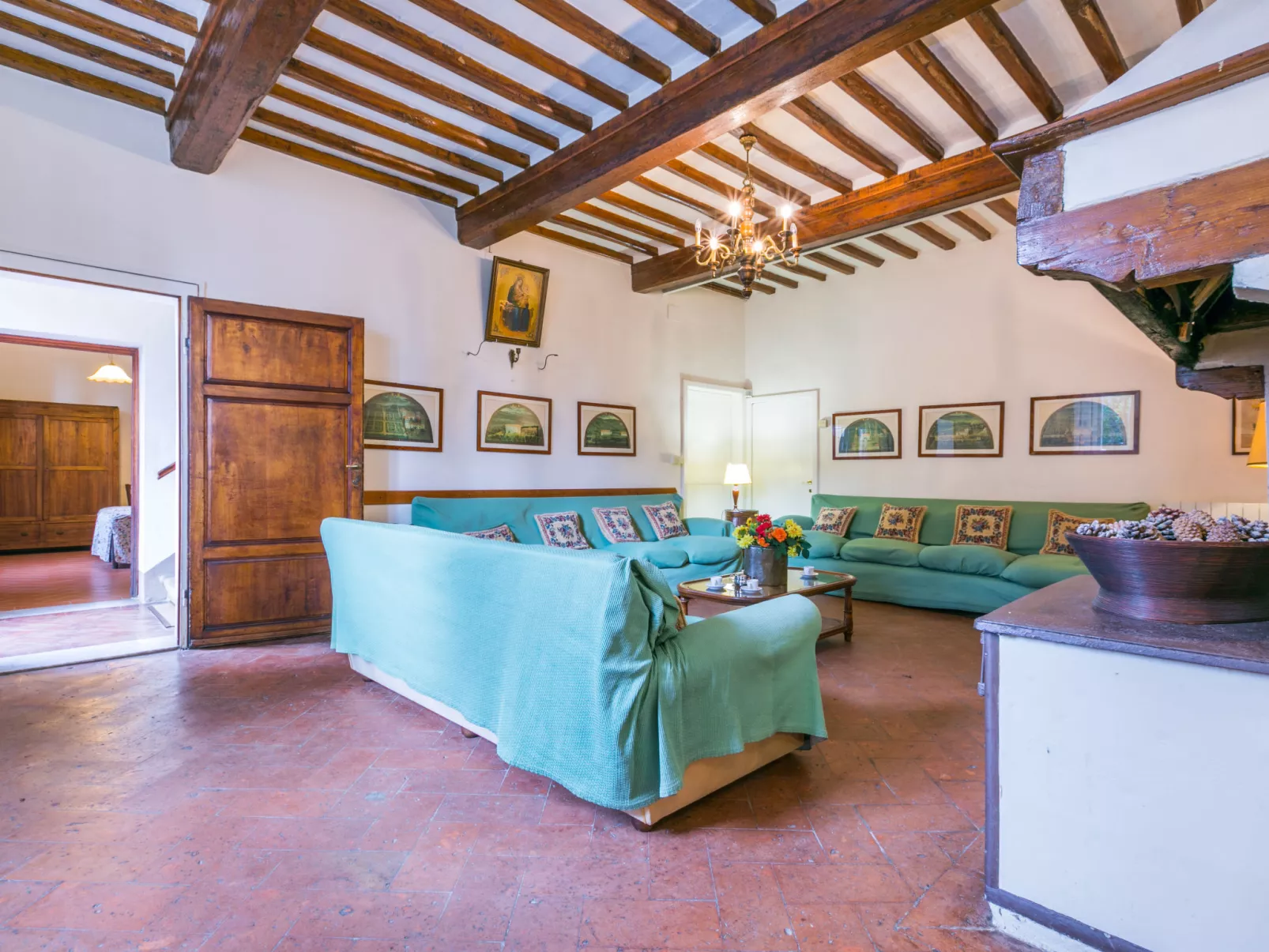 Fattoria di Scaletta-Drinnen