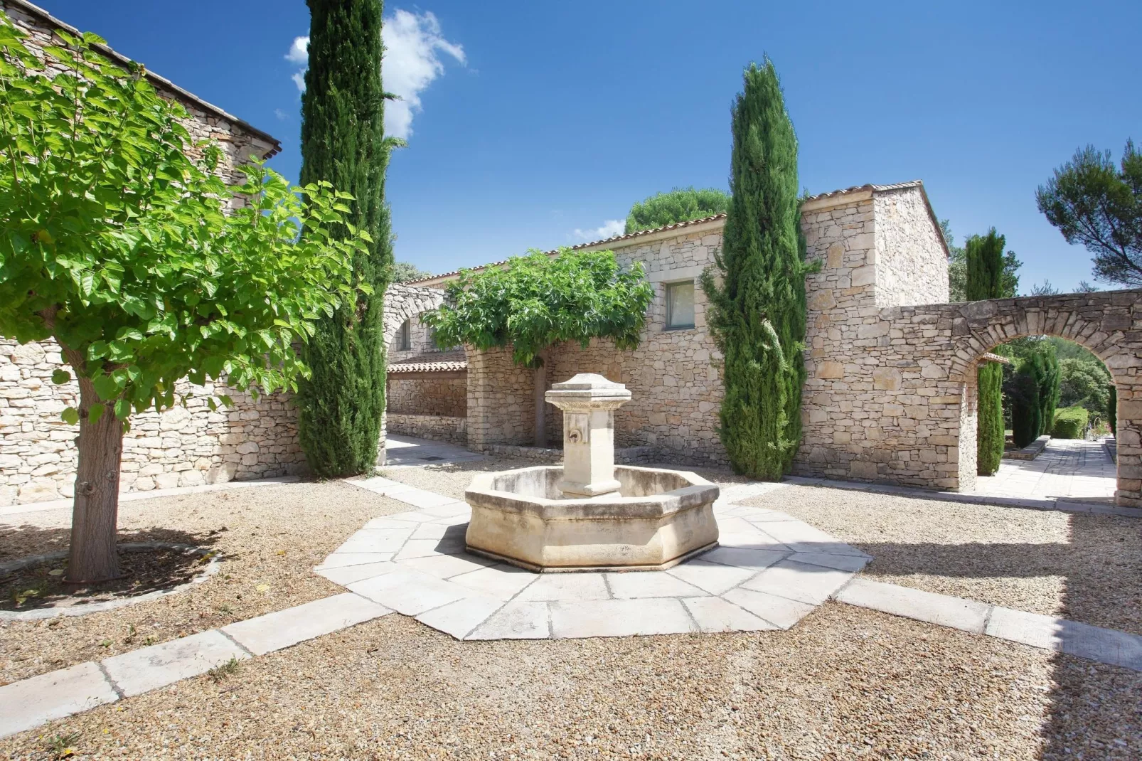 La Bastide des Chênes 1-Atmosphere