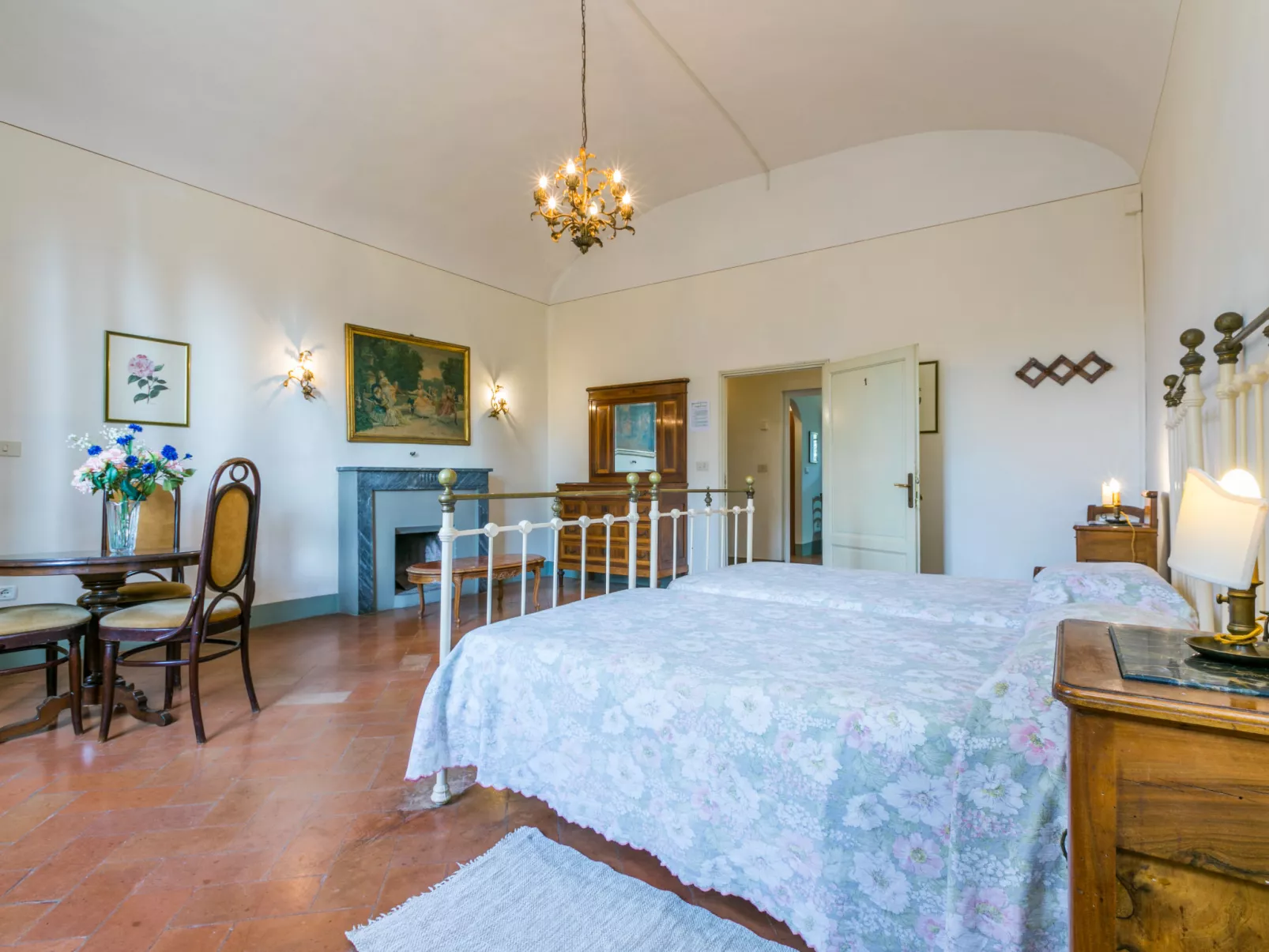 Fattoria di Scaletta-Drinnen
