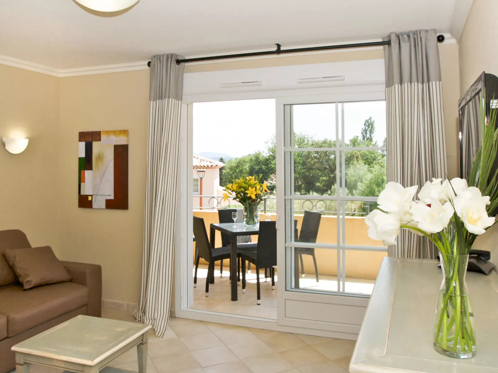 Domaine de Camiole-Inside