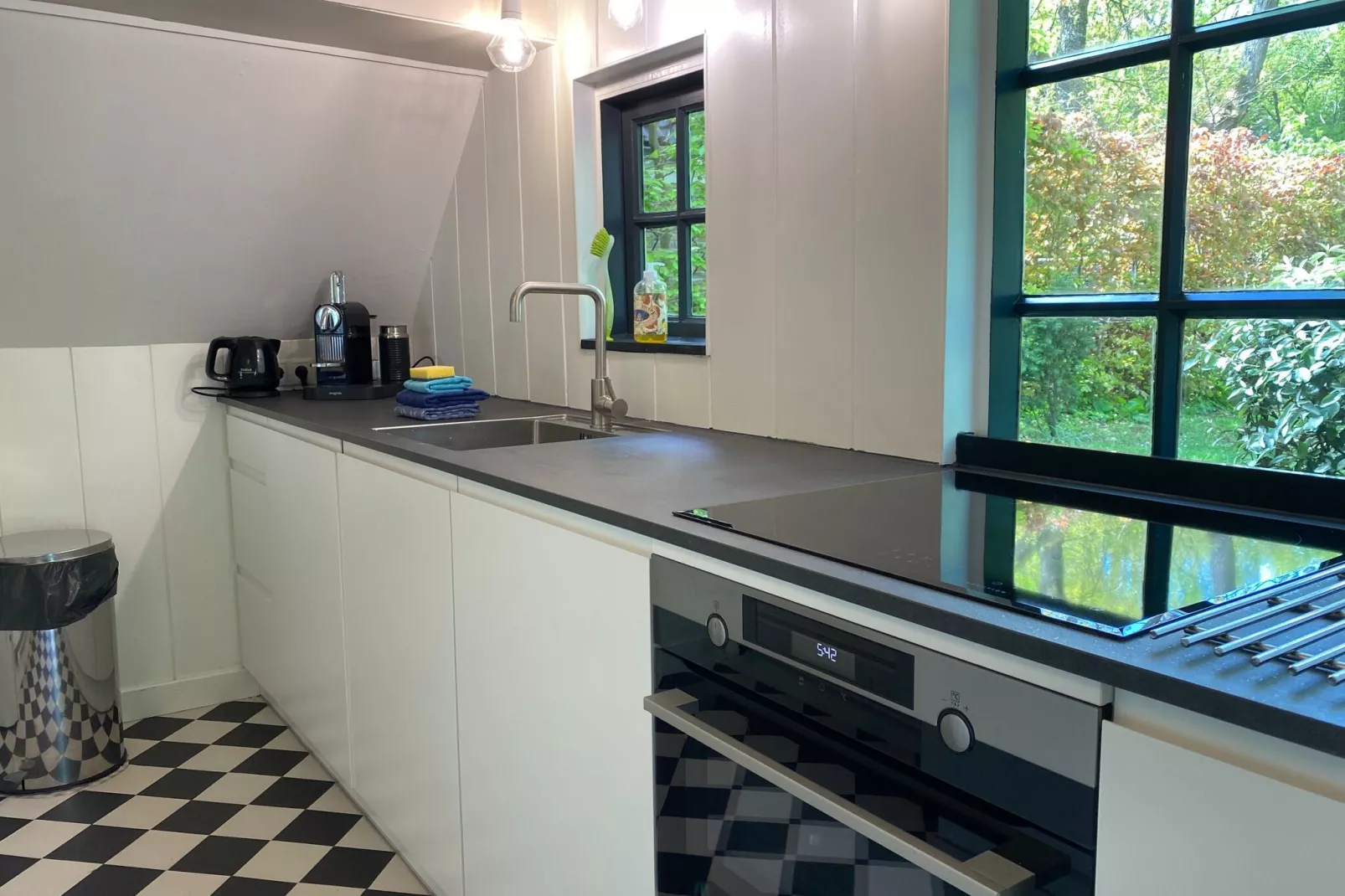 Romantisch Bergen-Kitchen