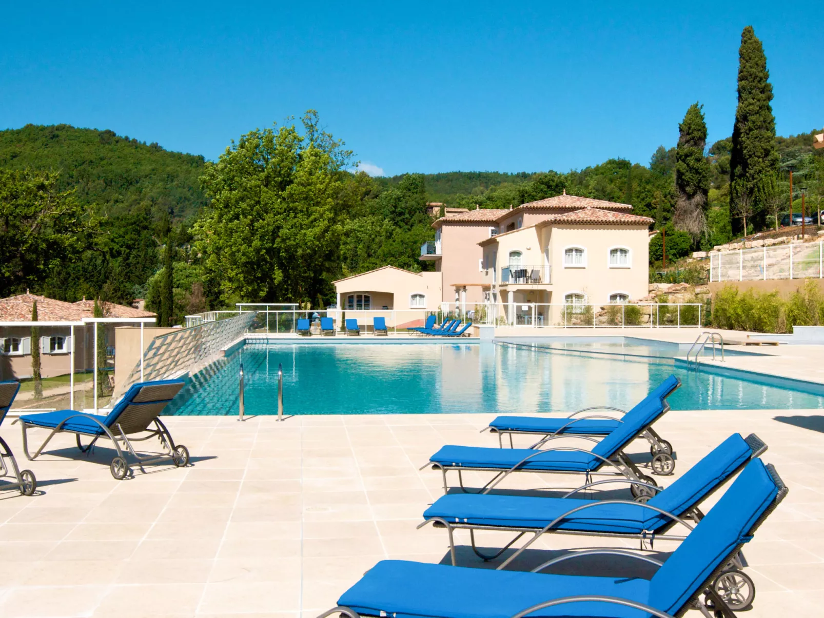 Domaine de Camiole-Outside