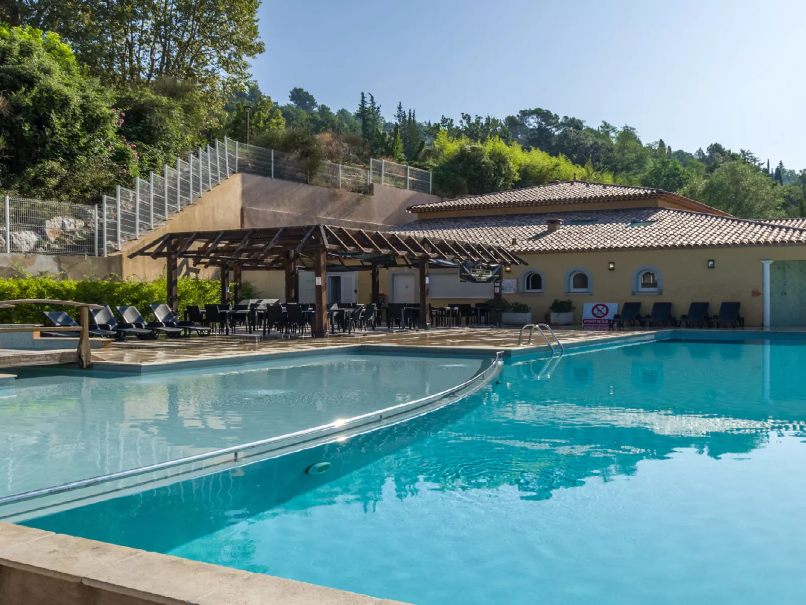 Domaine de Camiole-Inside
