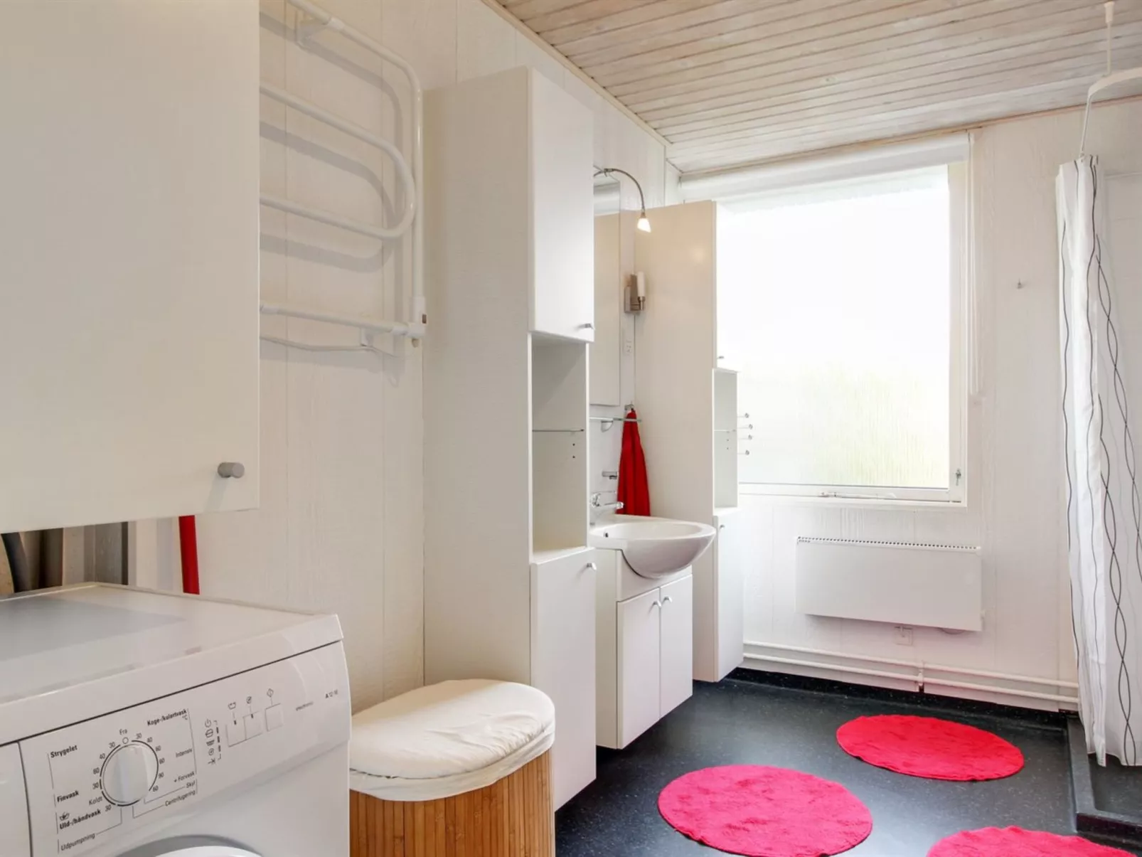 "Axeline" - 850m from the sea-Drinnen