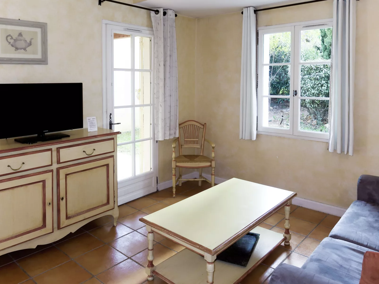 Domaine de Fayence M4K-Inside
