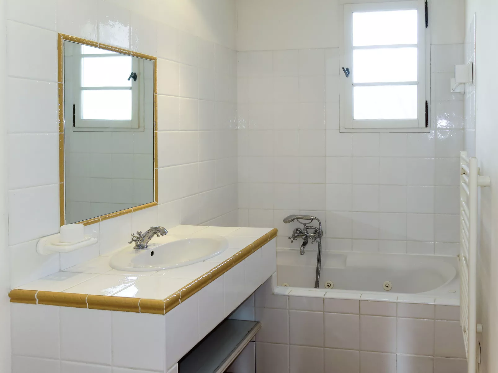 Domaine de Fayence M4K-Inside