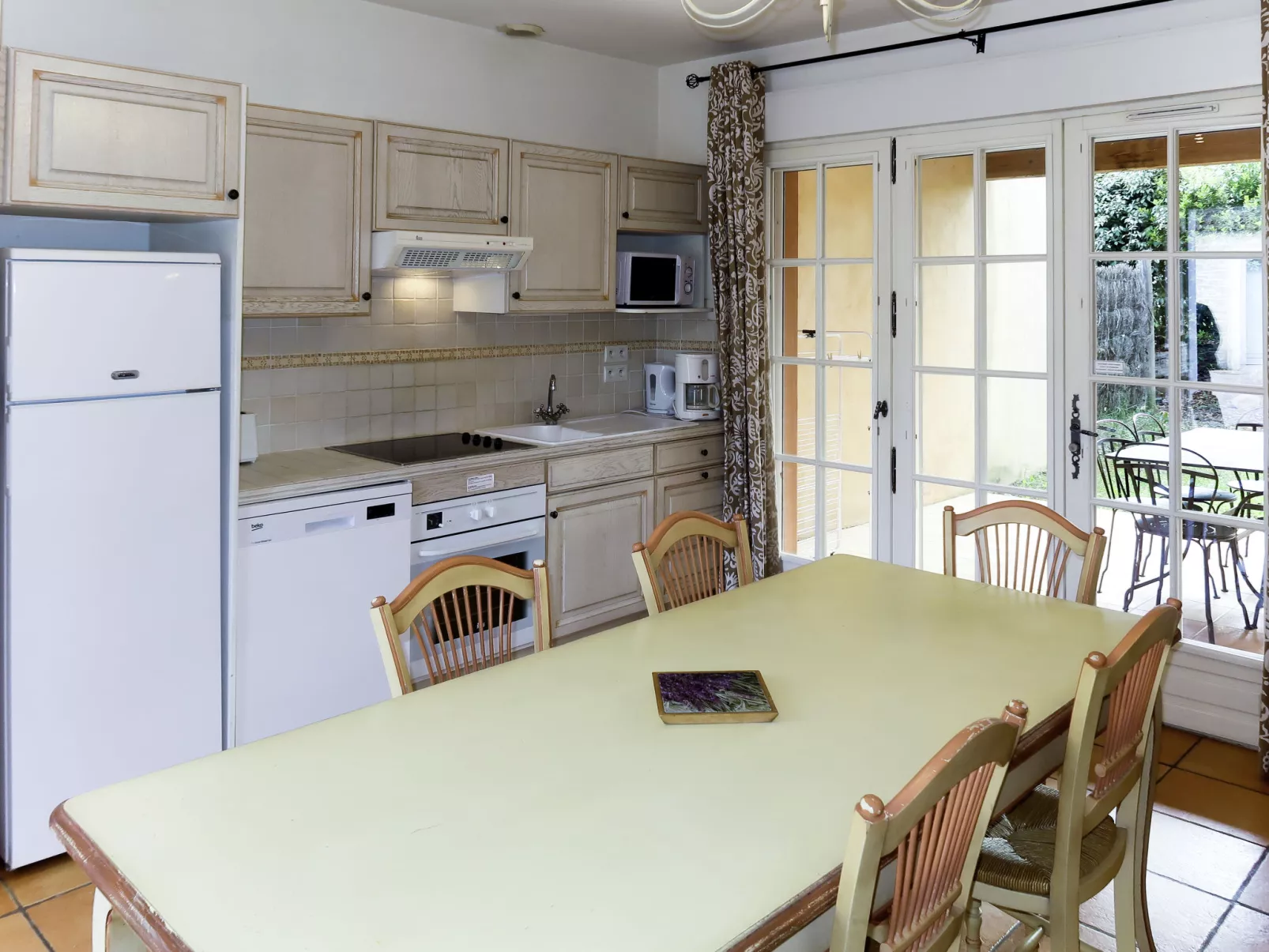 Domaine de Fayence M68X-Inside