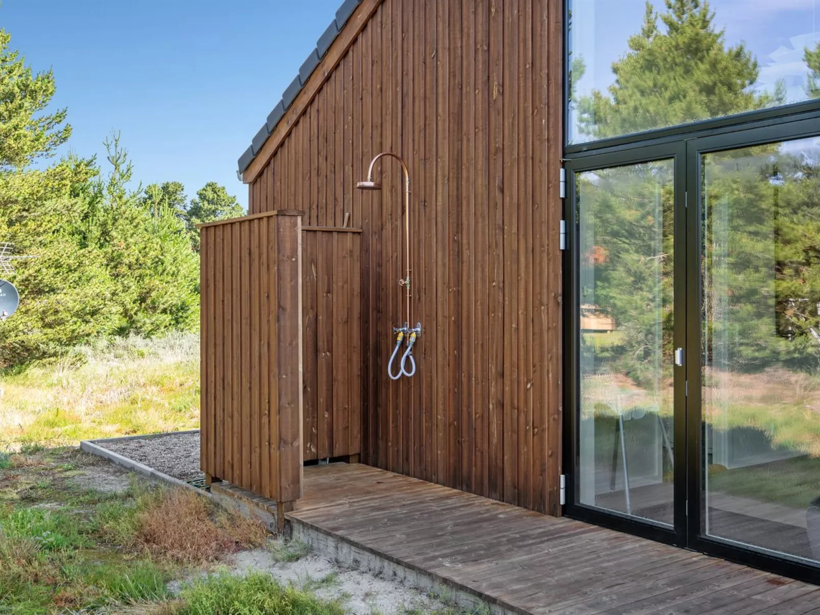 "Heidi" - 1km from the sea-Outside