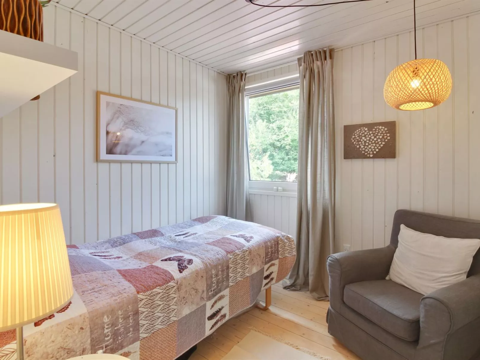 "Anila" - 350m from the sea-Drinnen
