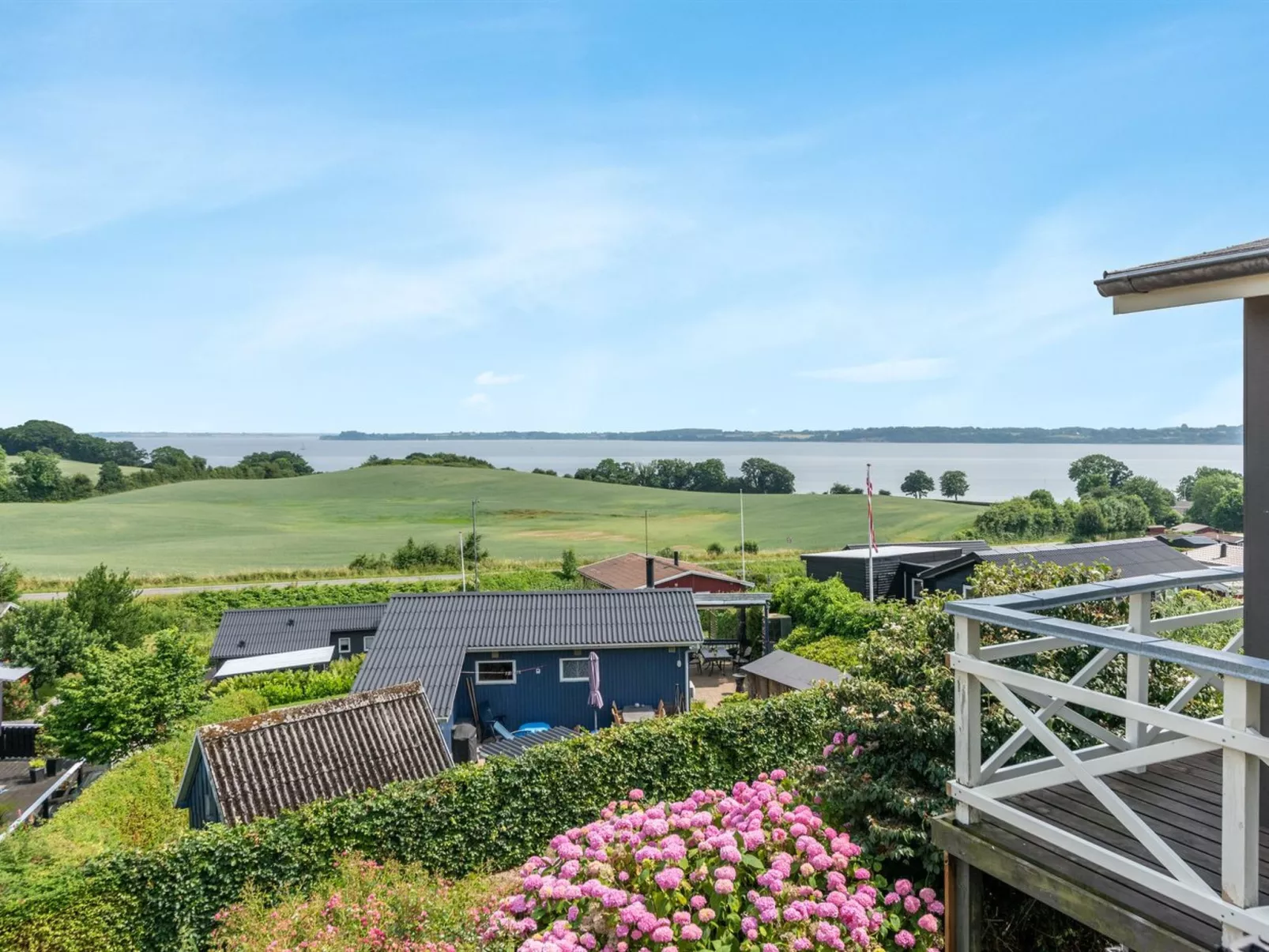 "Haraldina" - 350m to the inlet-Outside