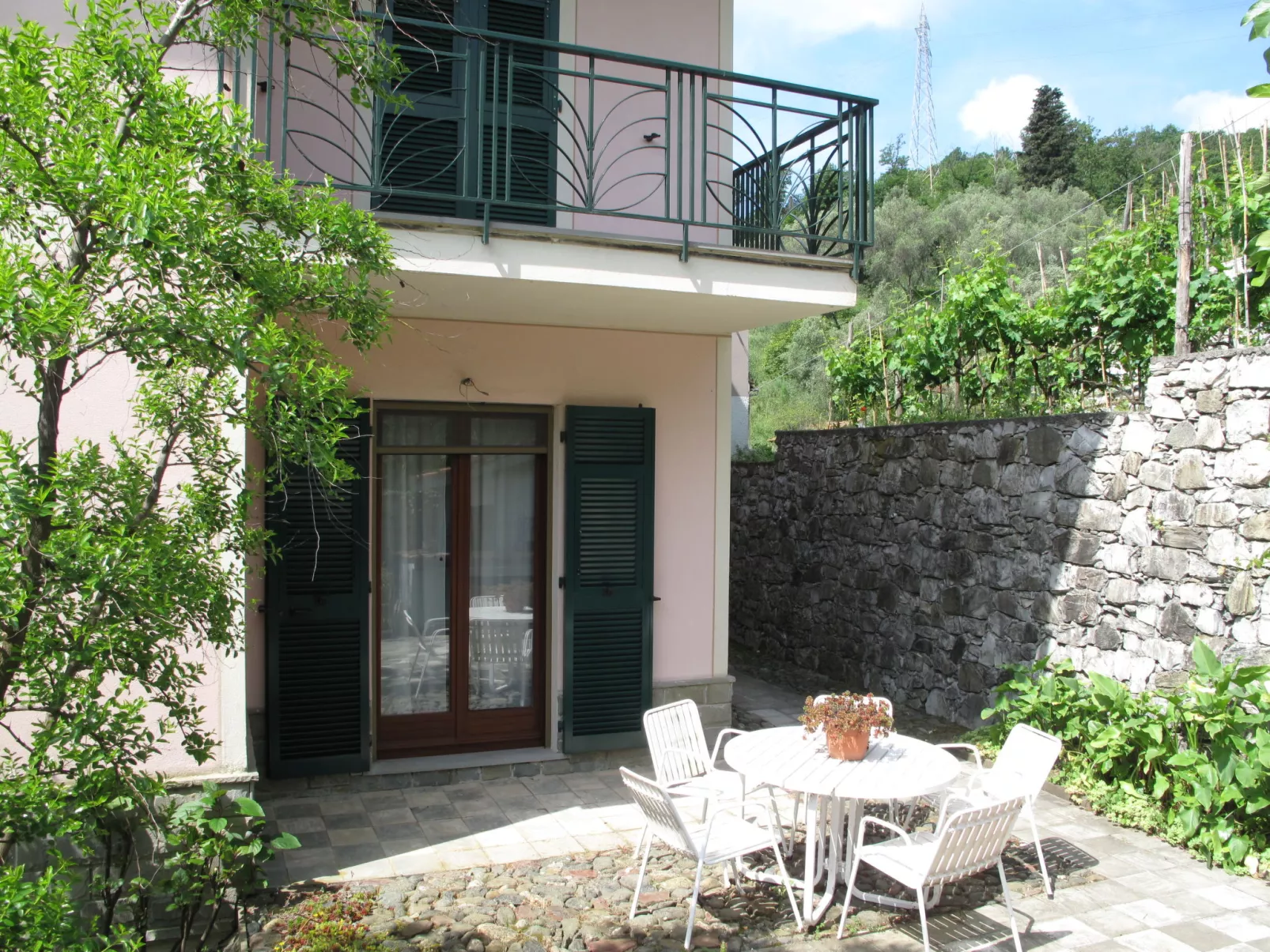 Casa Melograno-Outside