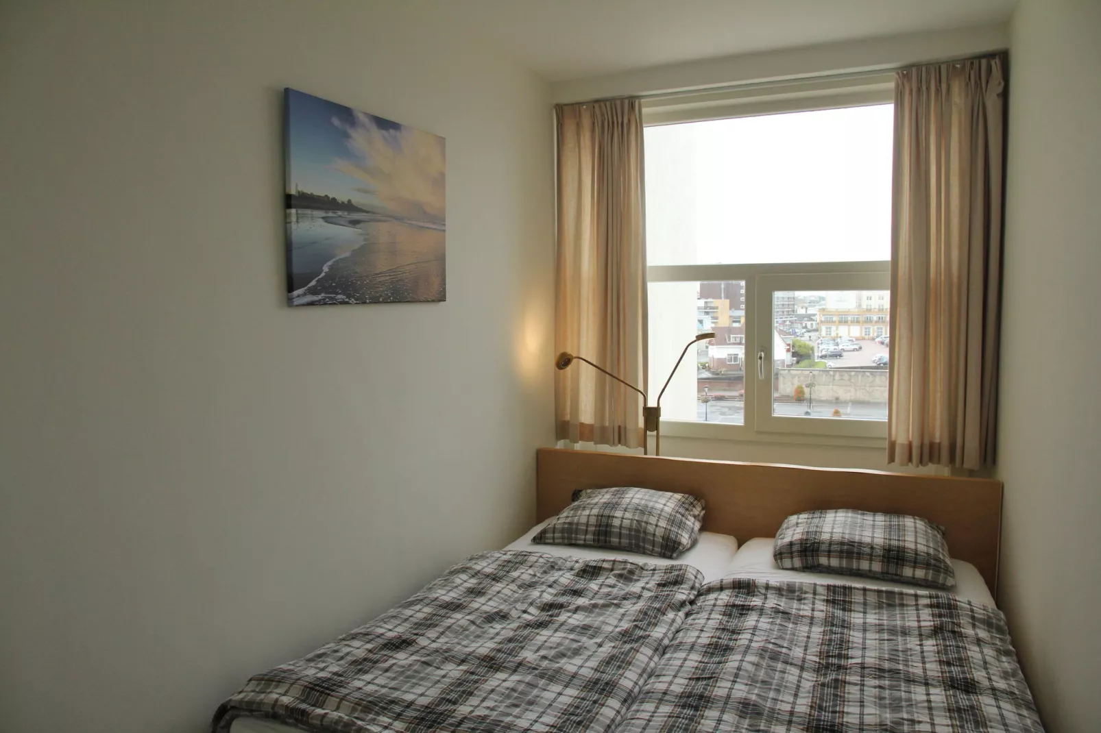 @ the Lighthouse-Bedroom