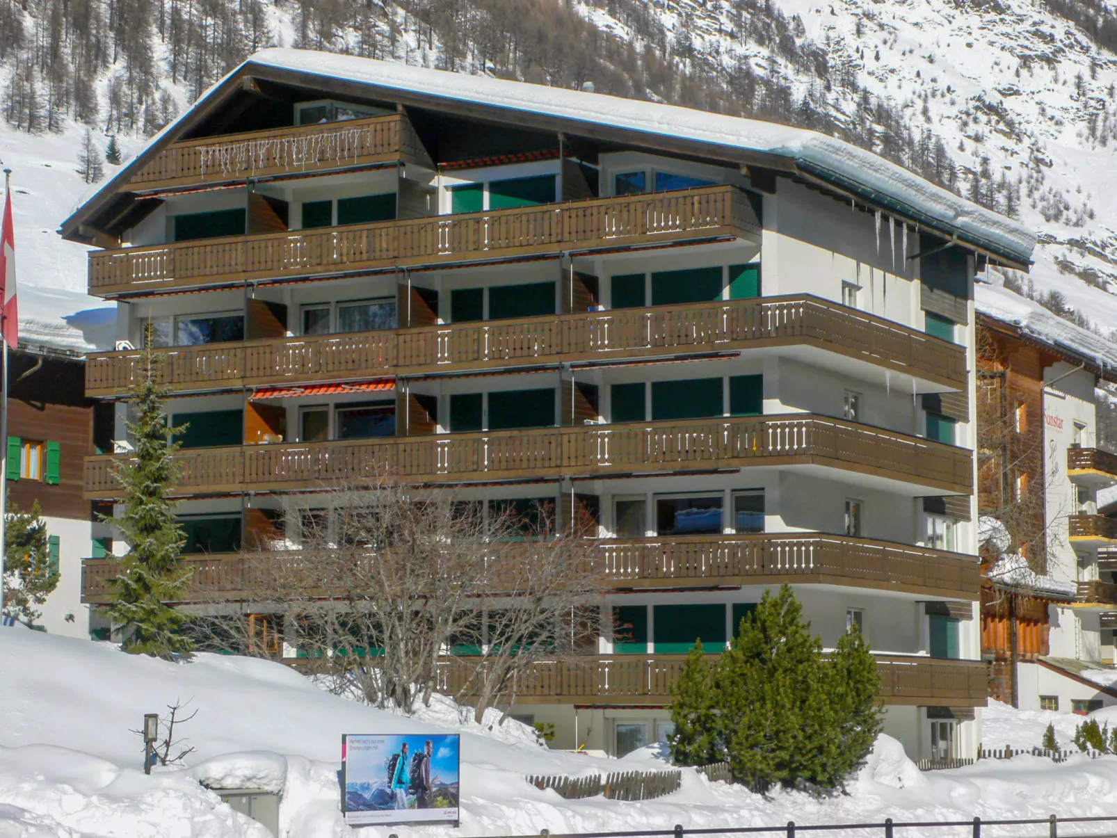 Matten (Utoring)-Outside