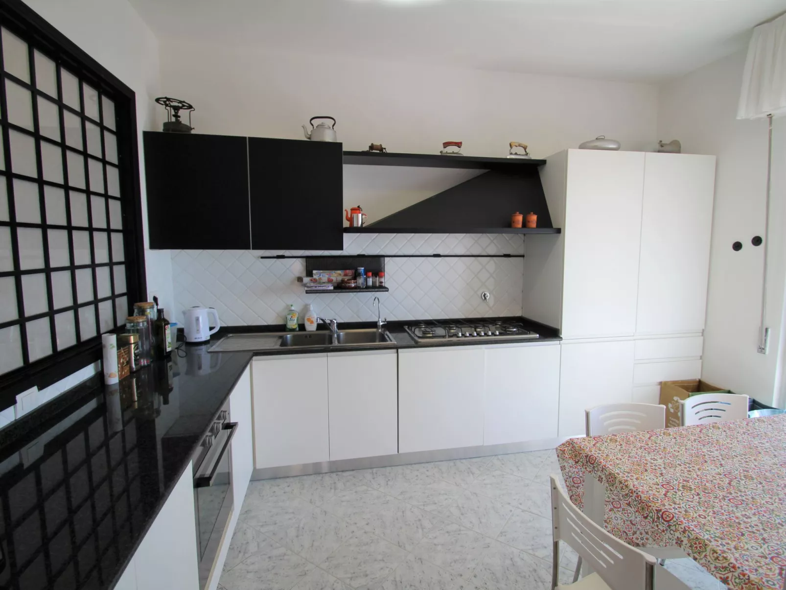 Orizzonte-Inside