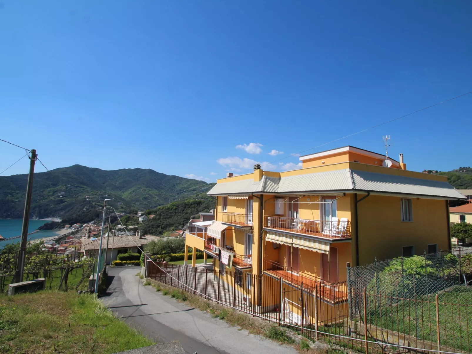 Orizzonte-Outside