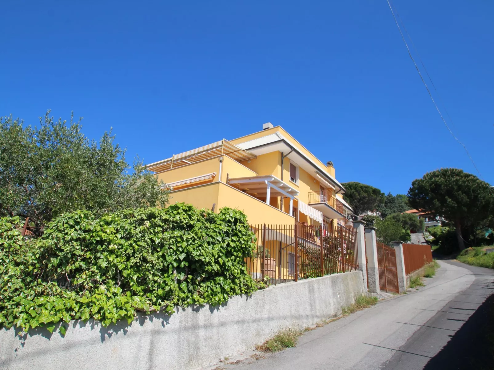 Orizzonte-Outside