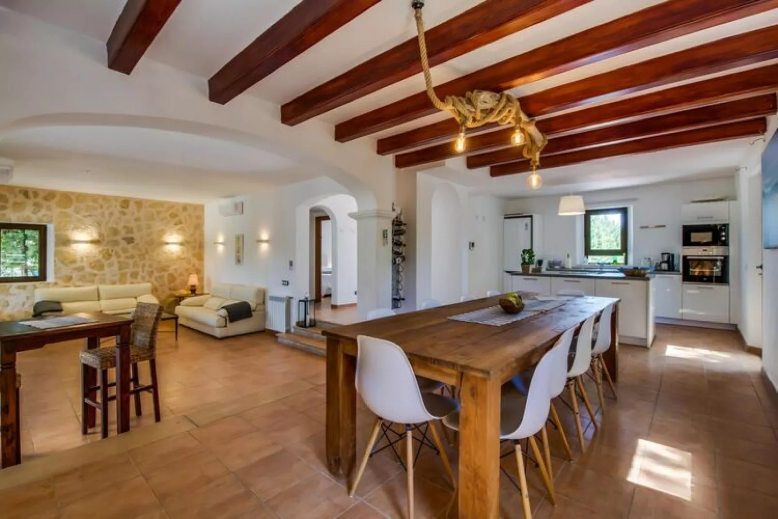 Finca Kiana-Dining room