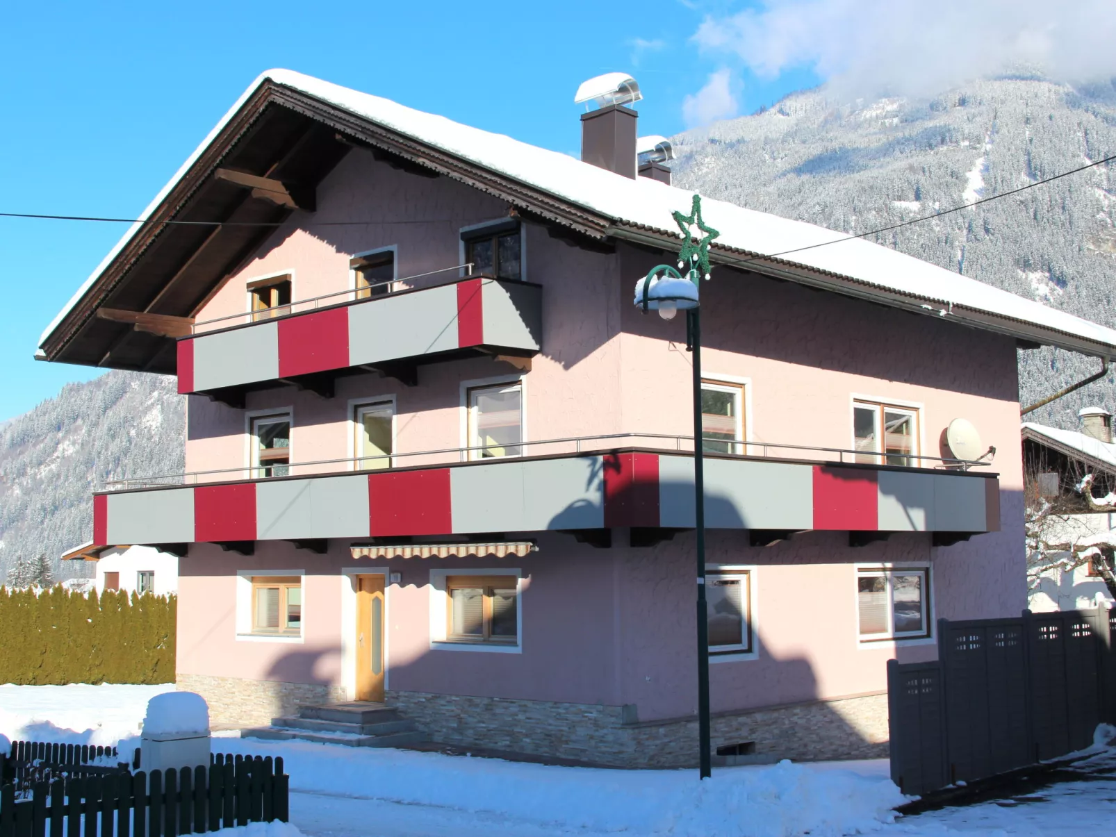 Heidi-Dehors