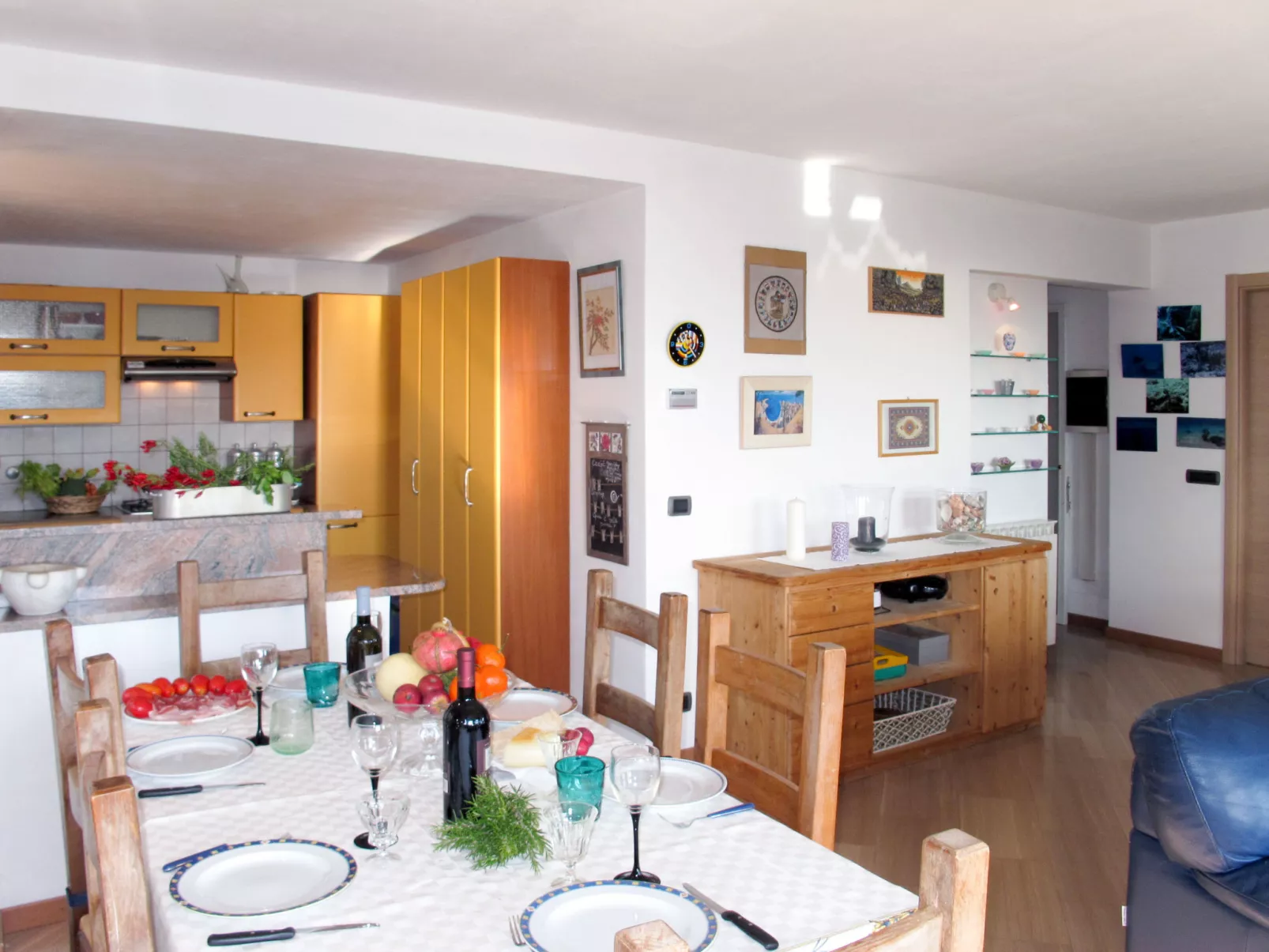 Casa Marepietra-Inside