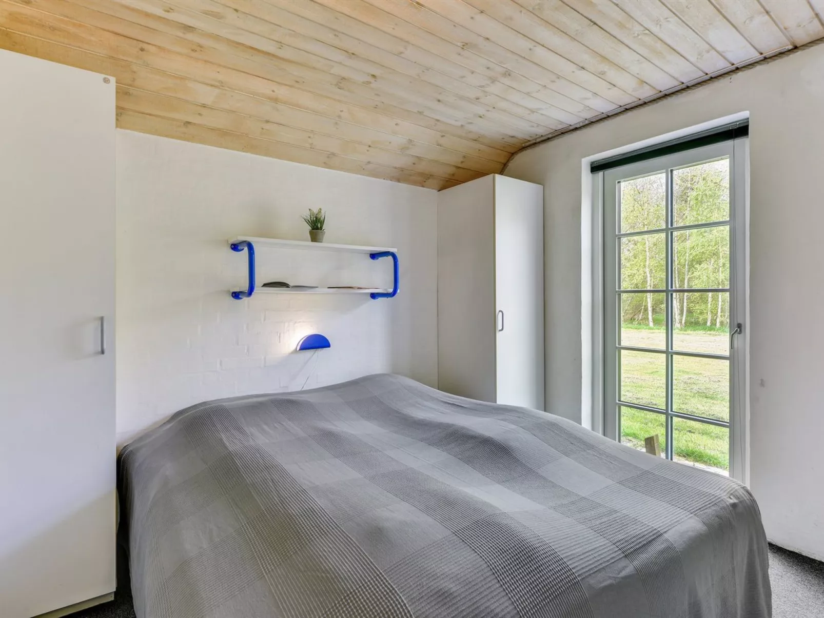 "Naya" - 2.5km from the sea-Inside