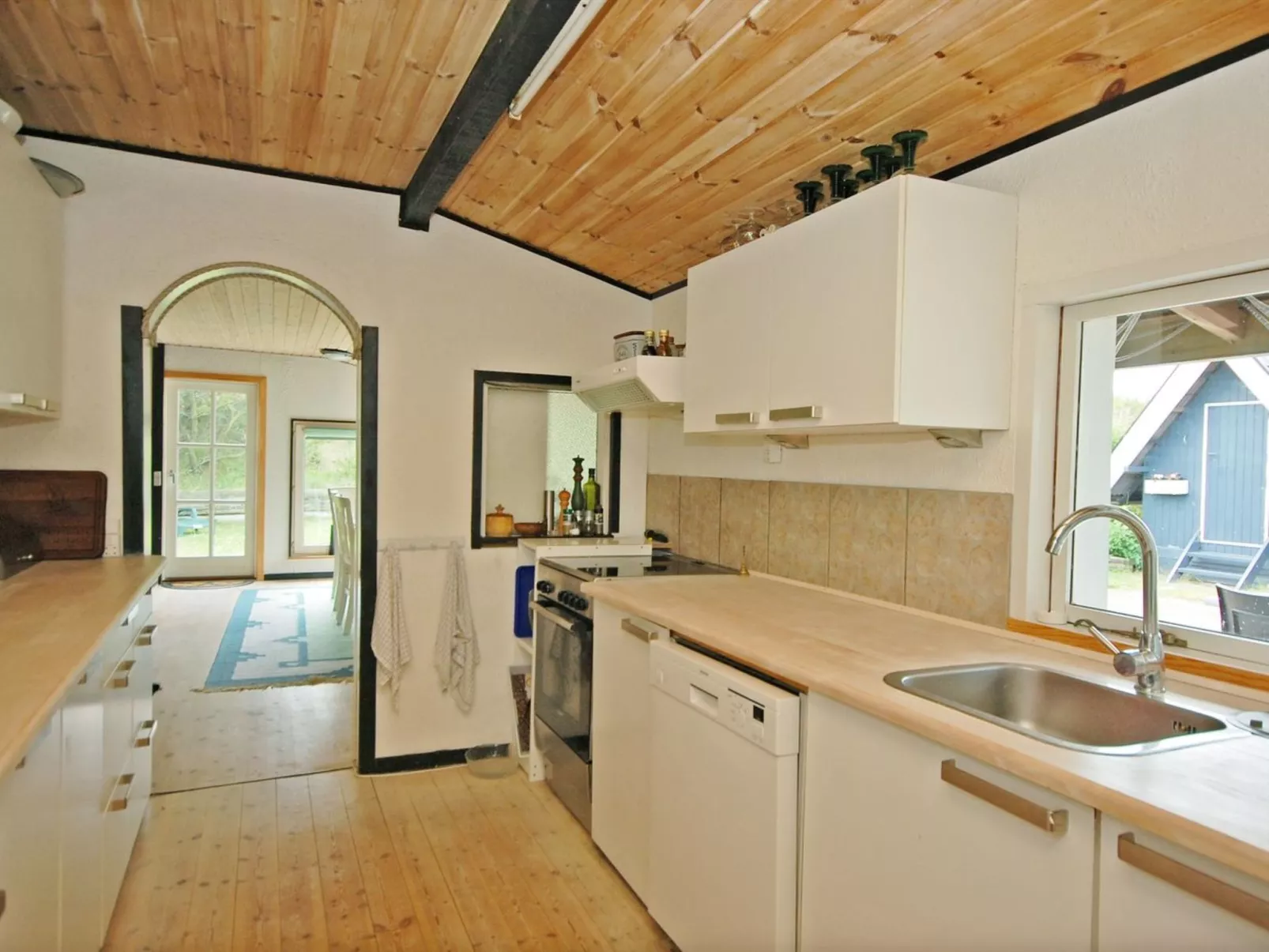 "Tajo" - 1km from the sea-Inside