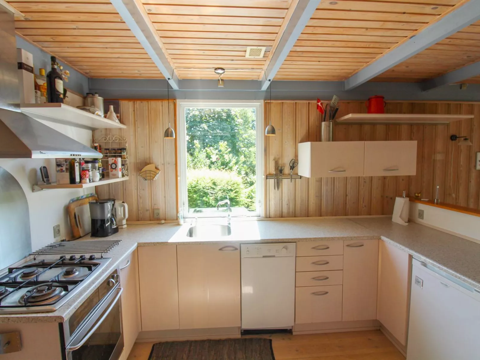 "Anni" - 250m from the sea-Inside