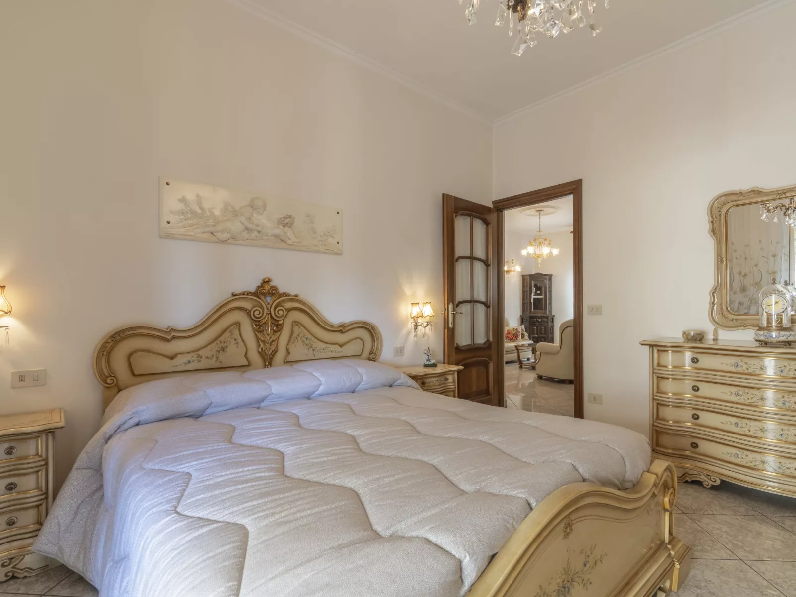 Casa Giuliana-Dedans