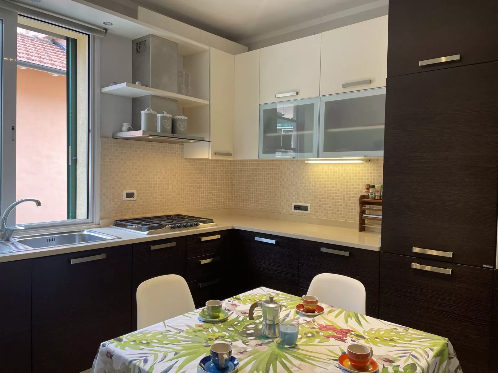Casa Oneglia-Inside