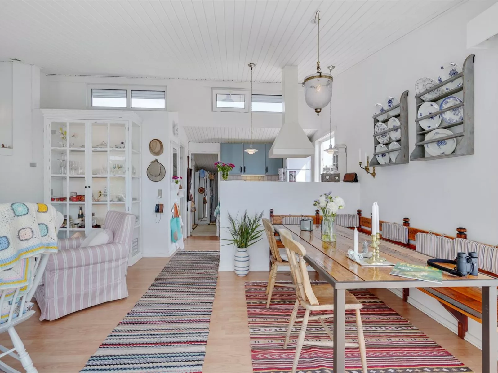 "Daike" - 25m from the sea-Inside